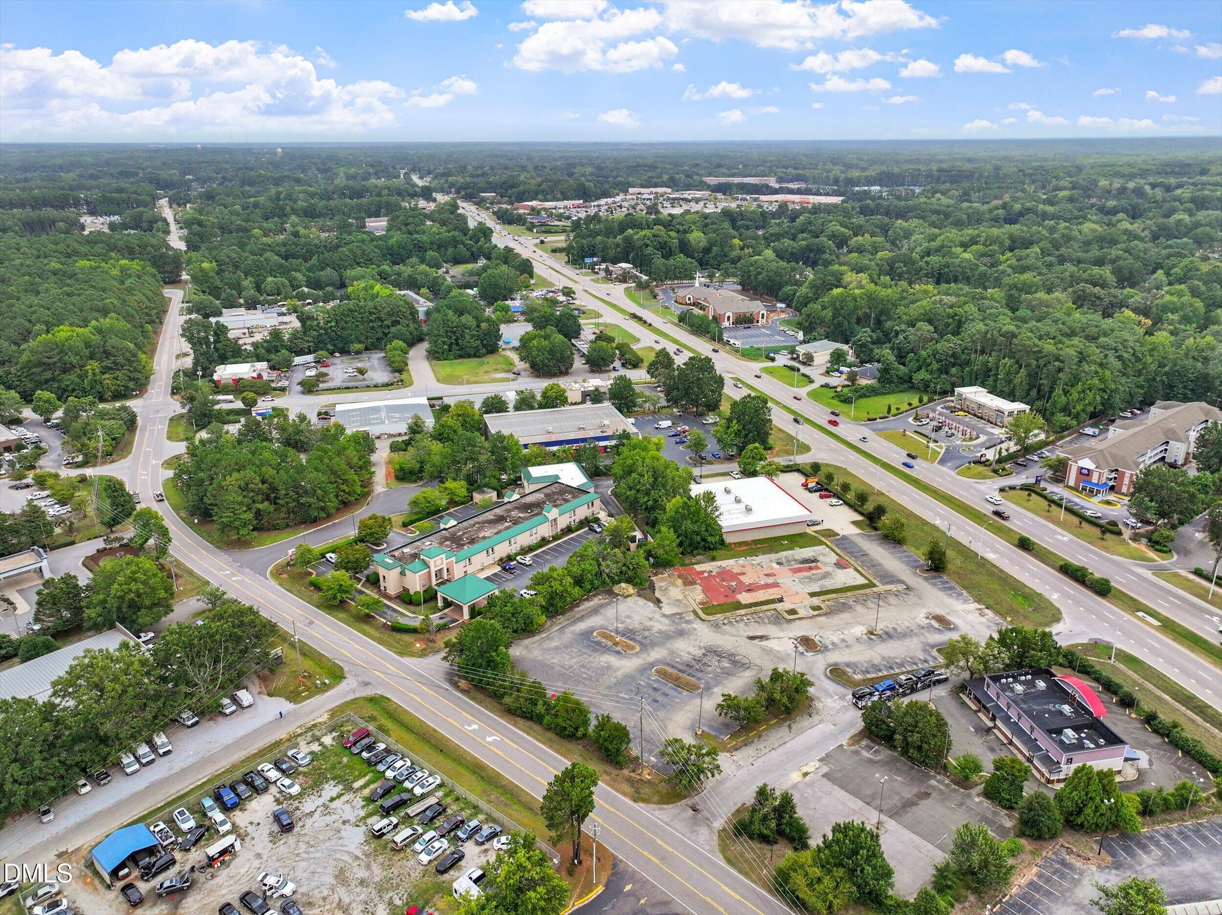 main property photo 3