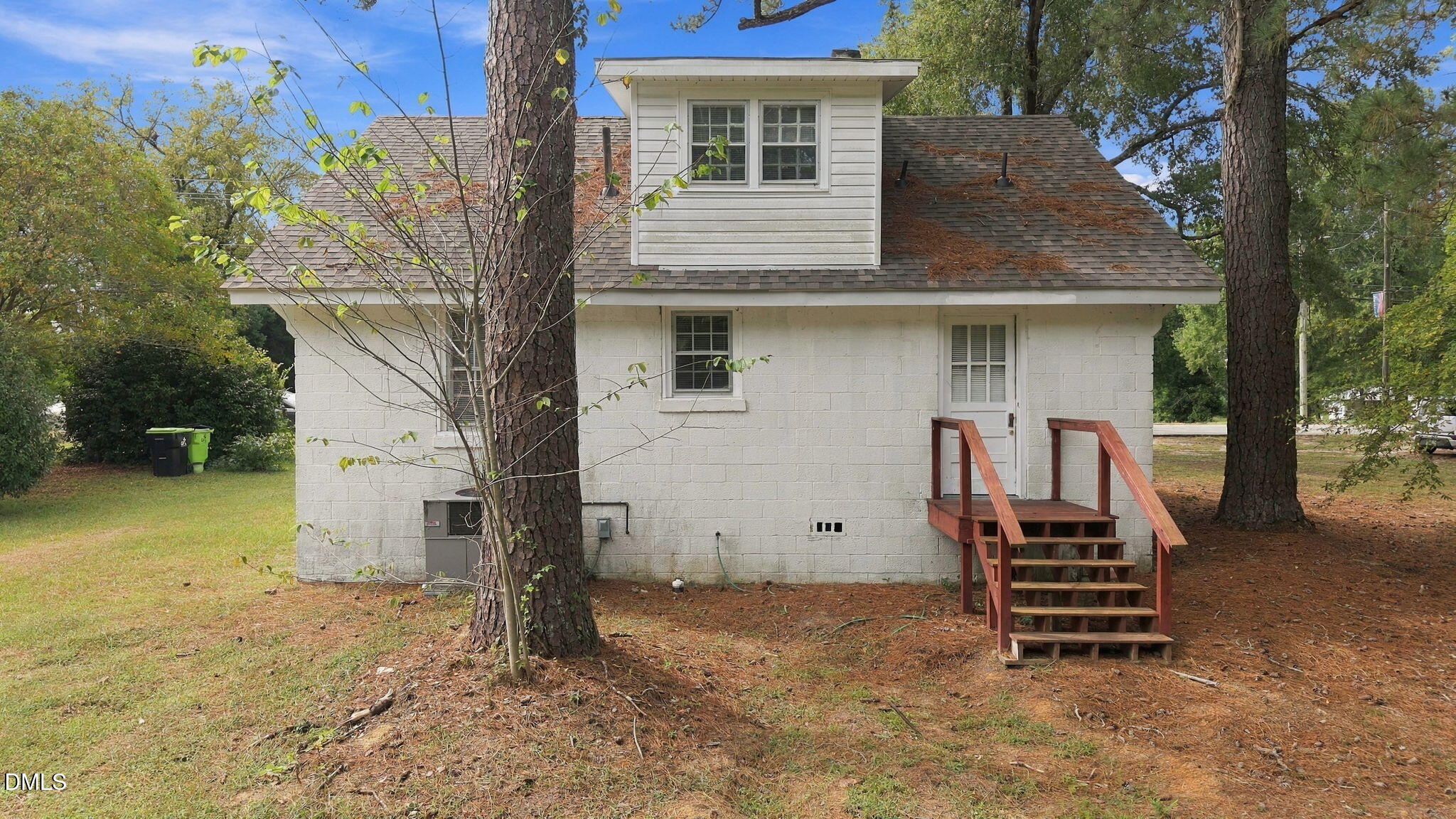 main property photo 4
