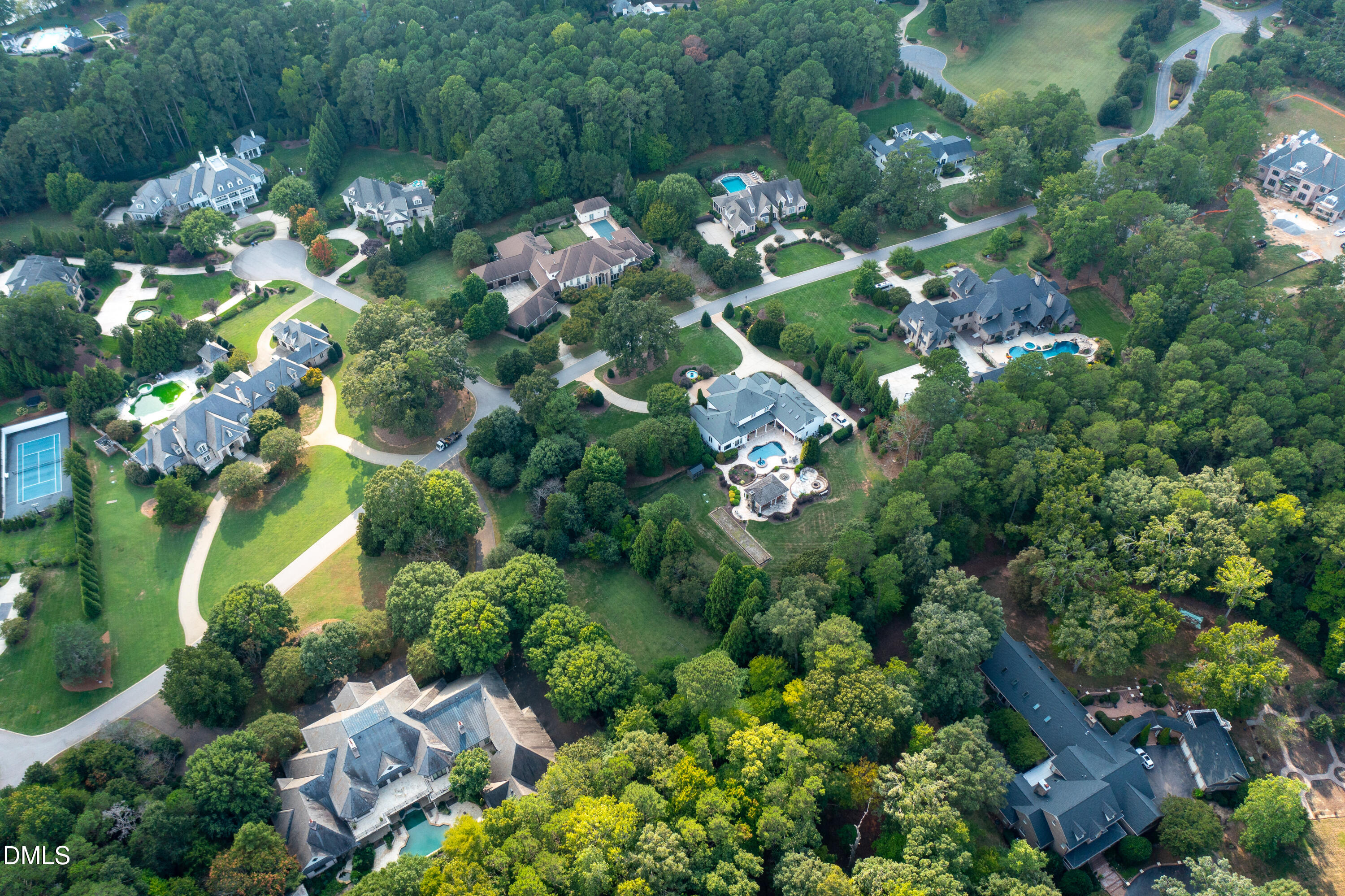main property photo 7