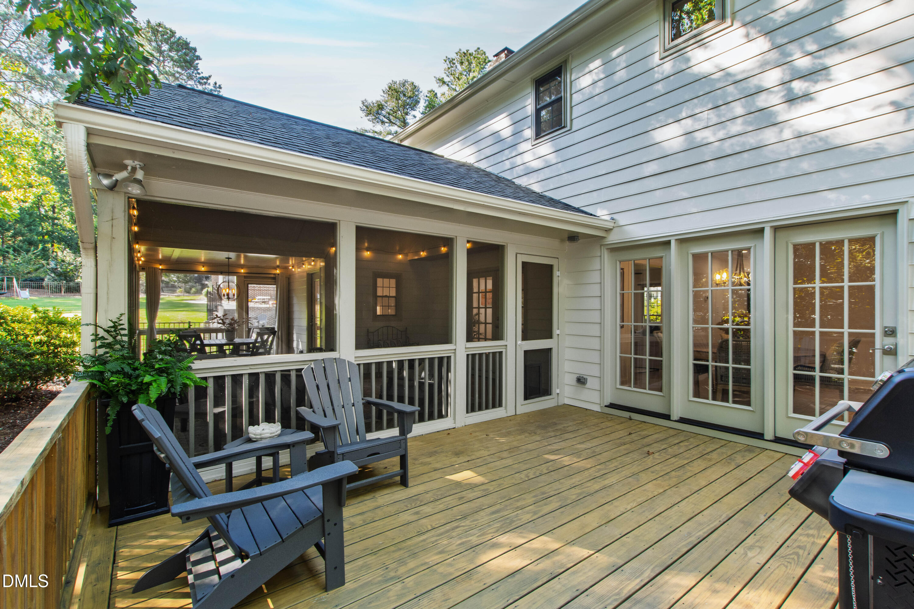 main property photo 59