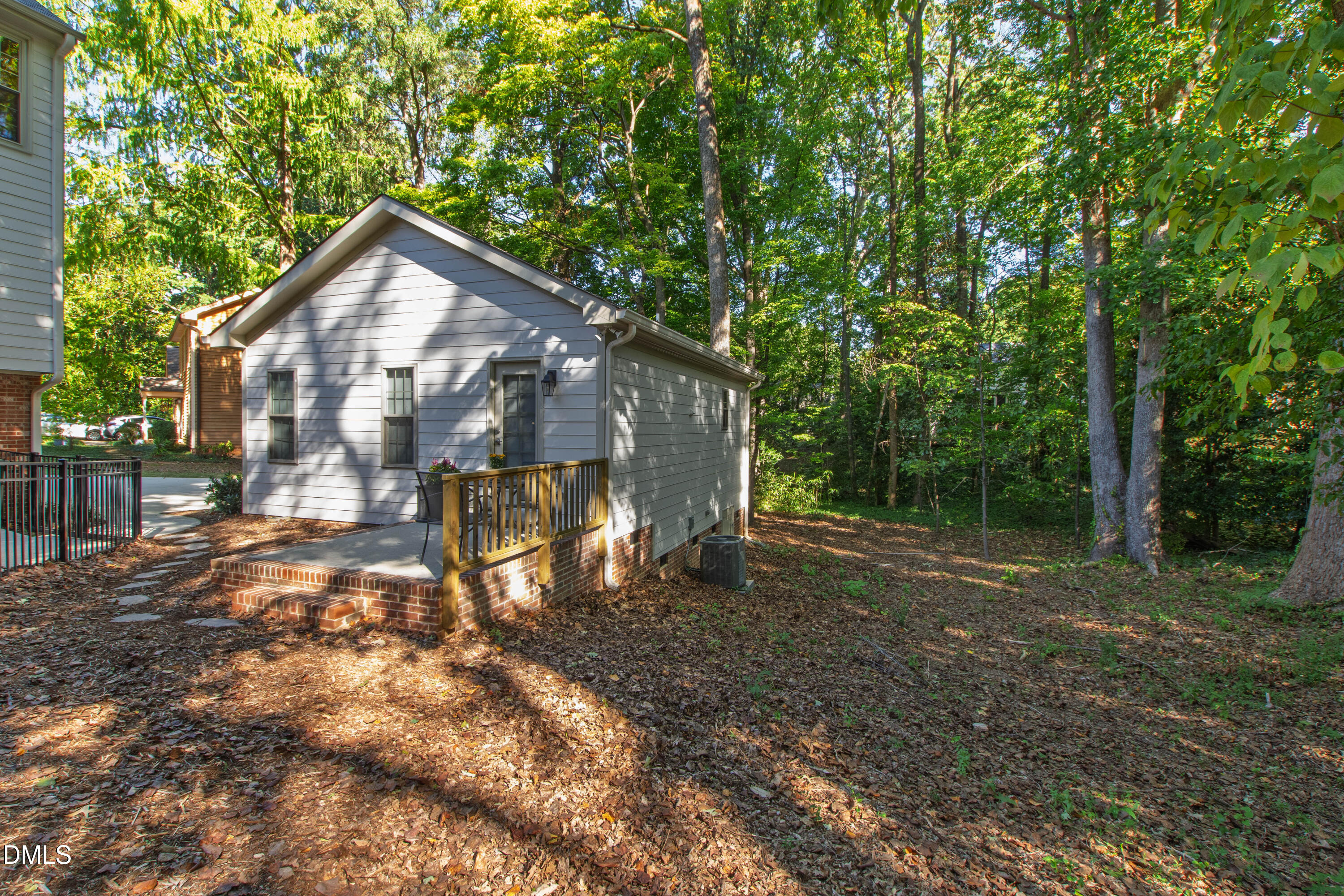 main property photo 87