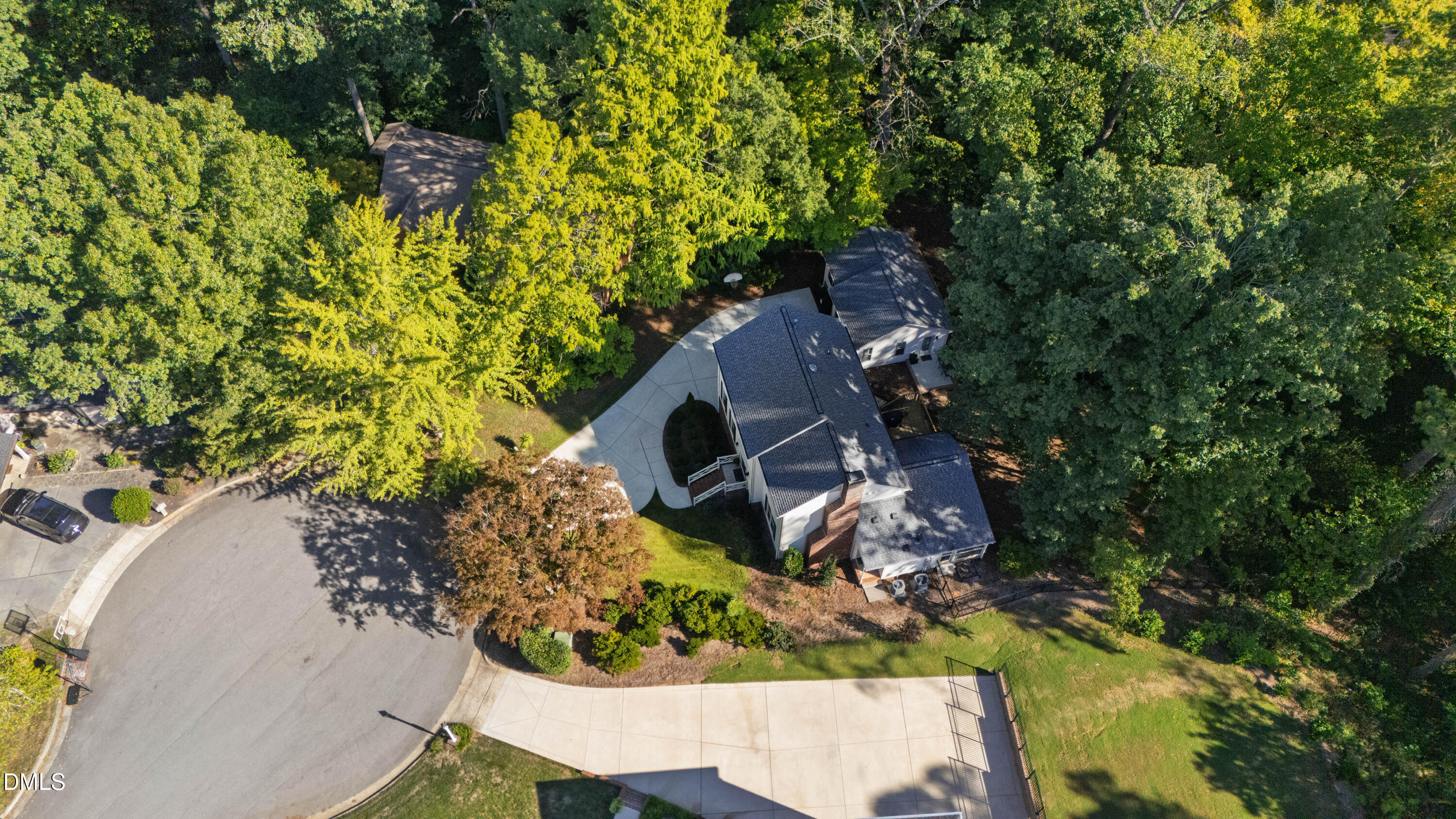main property photo 90