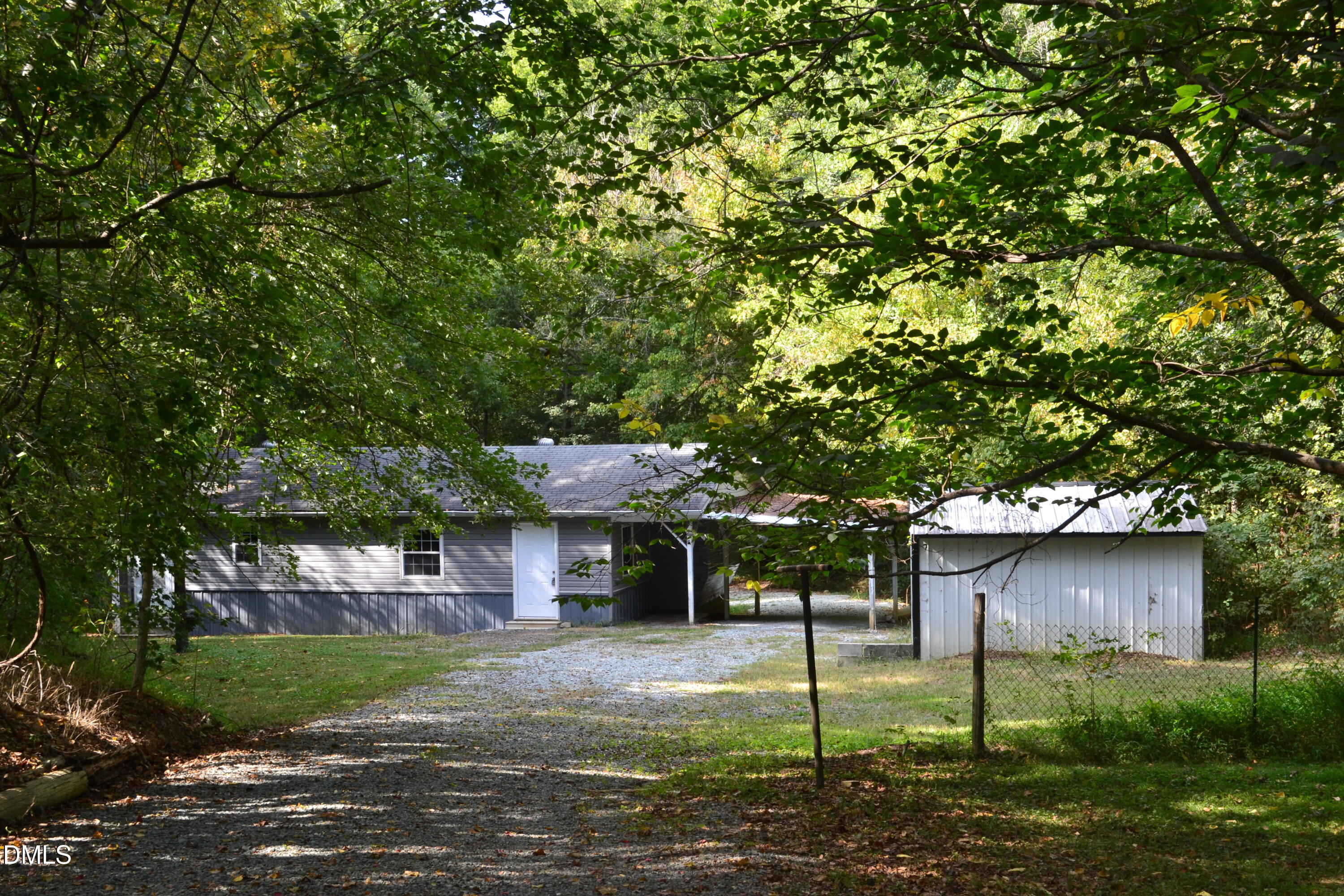 main property photo 14