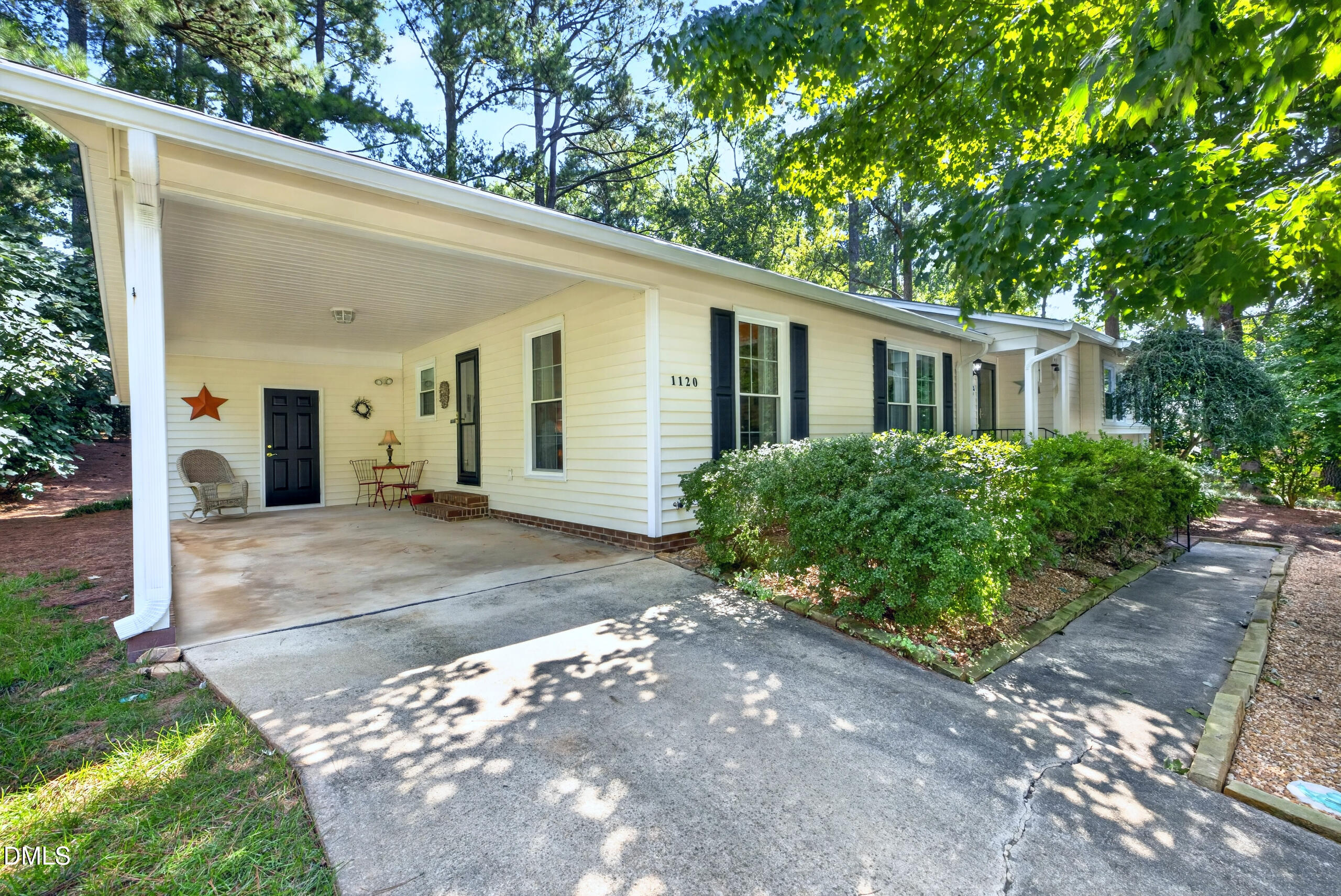 main property photo 19