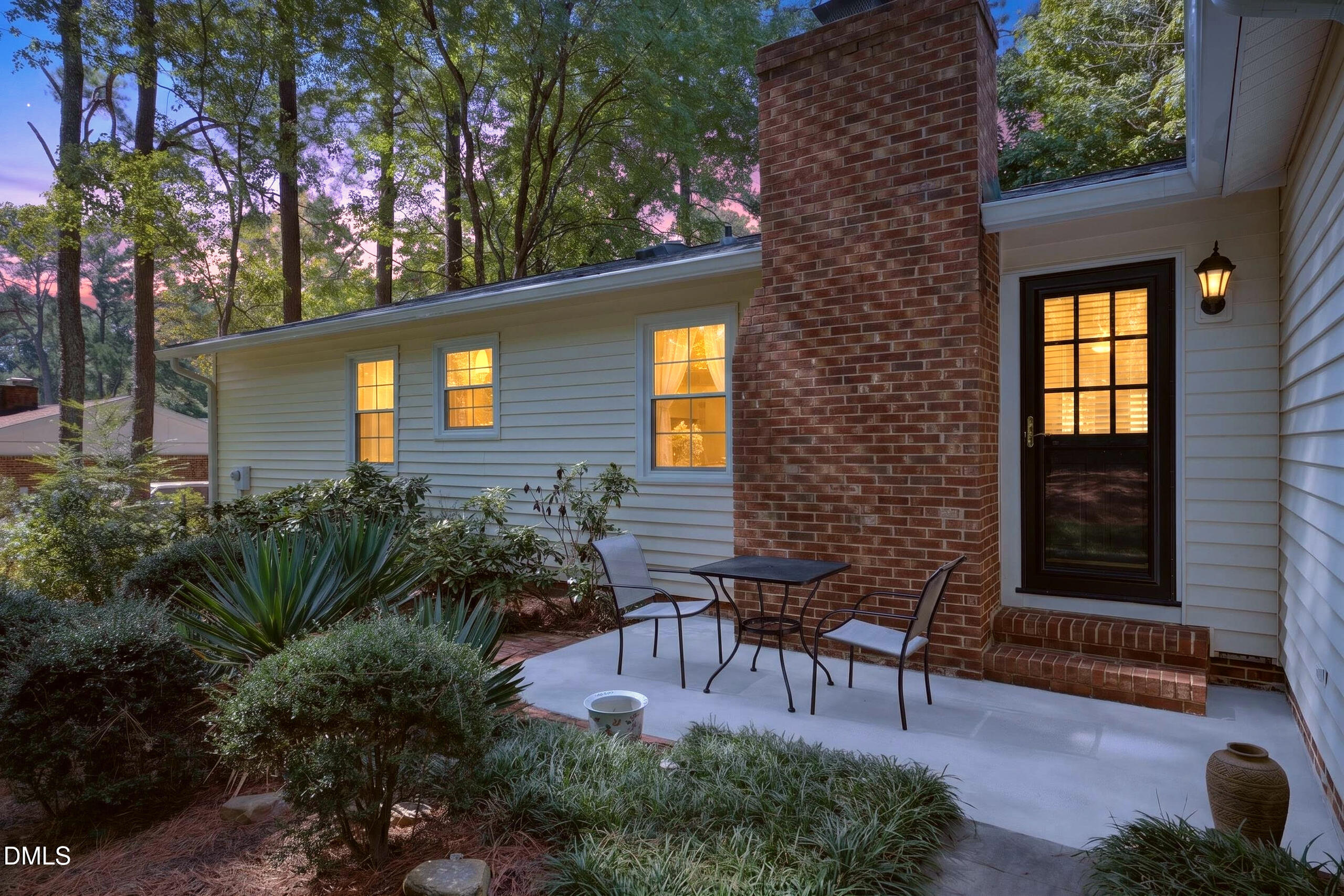 main property photo 21