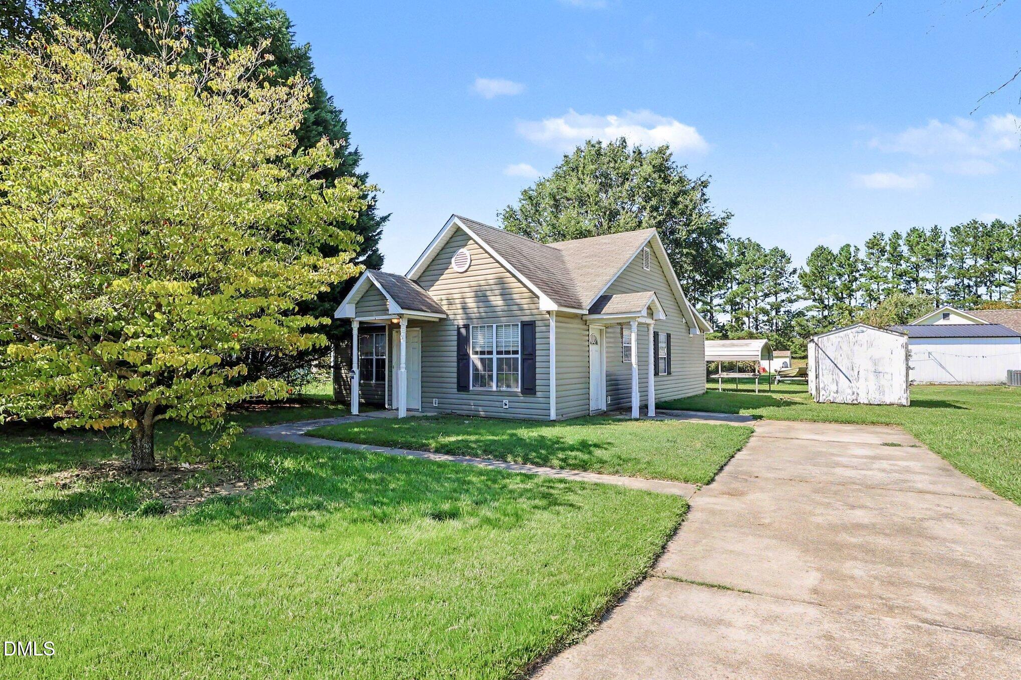main property photo 14