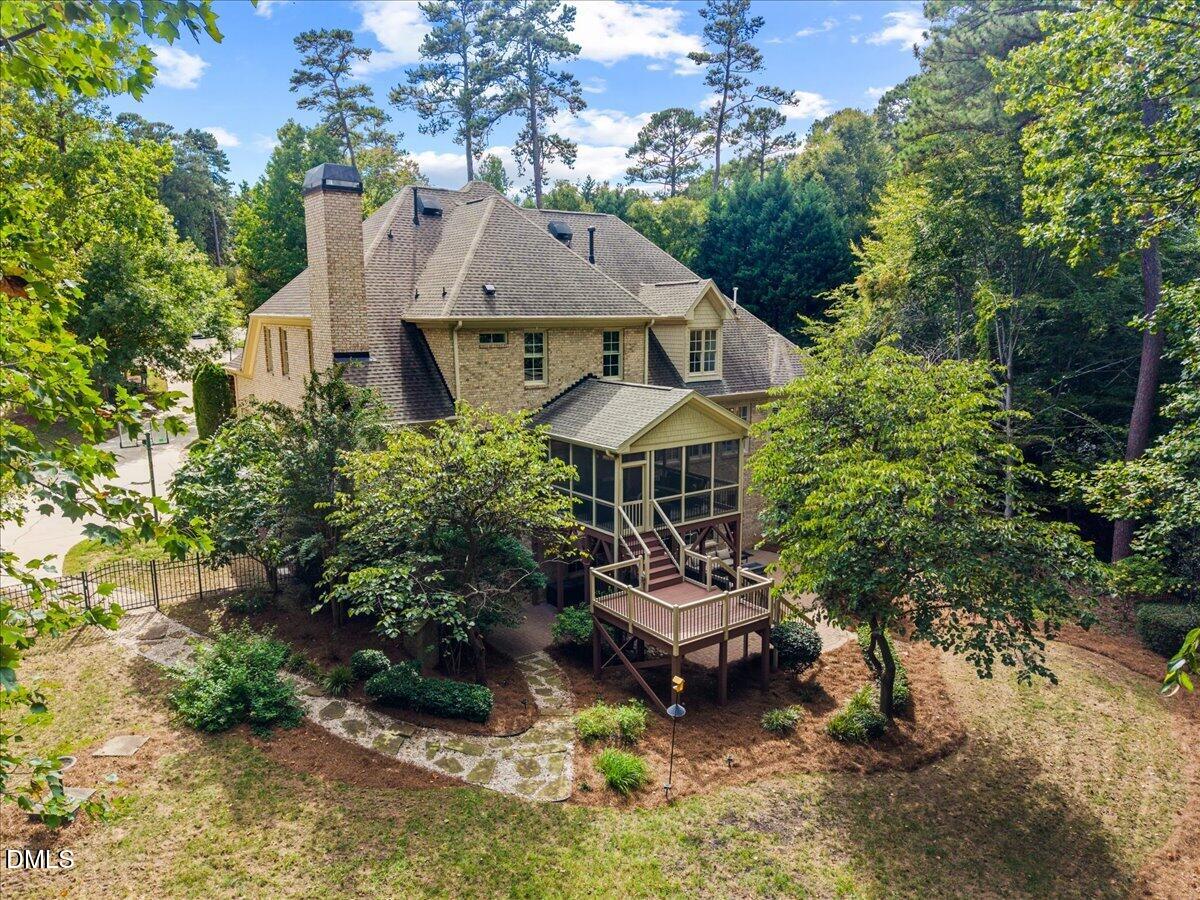 main property photo 10