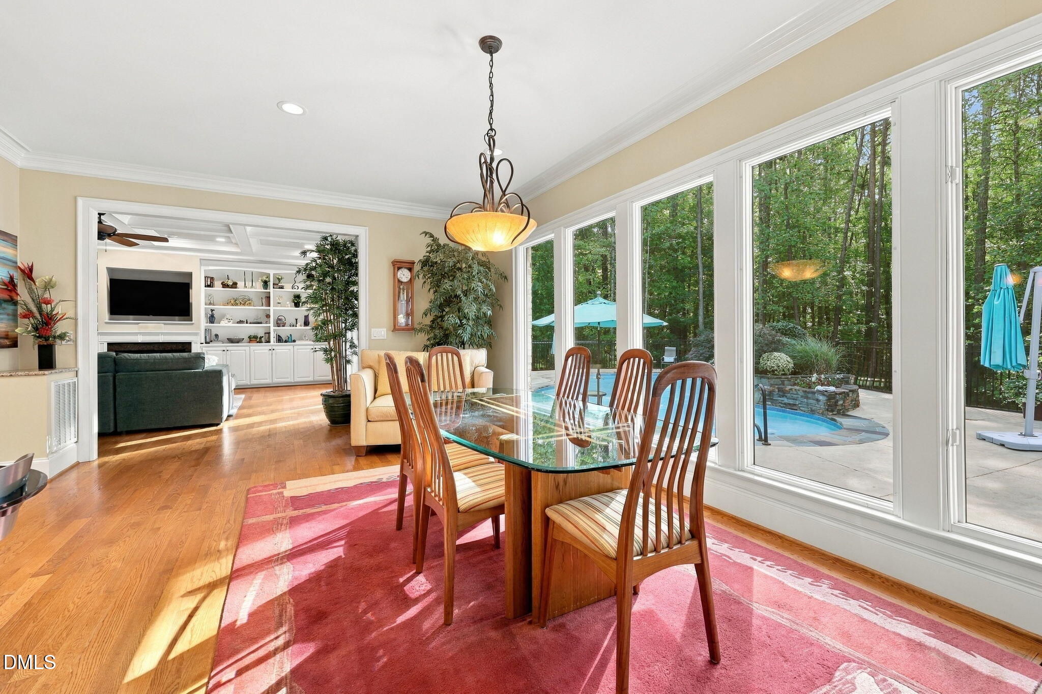 main property photo 18