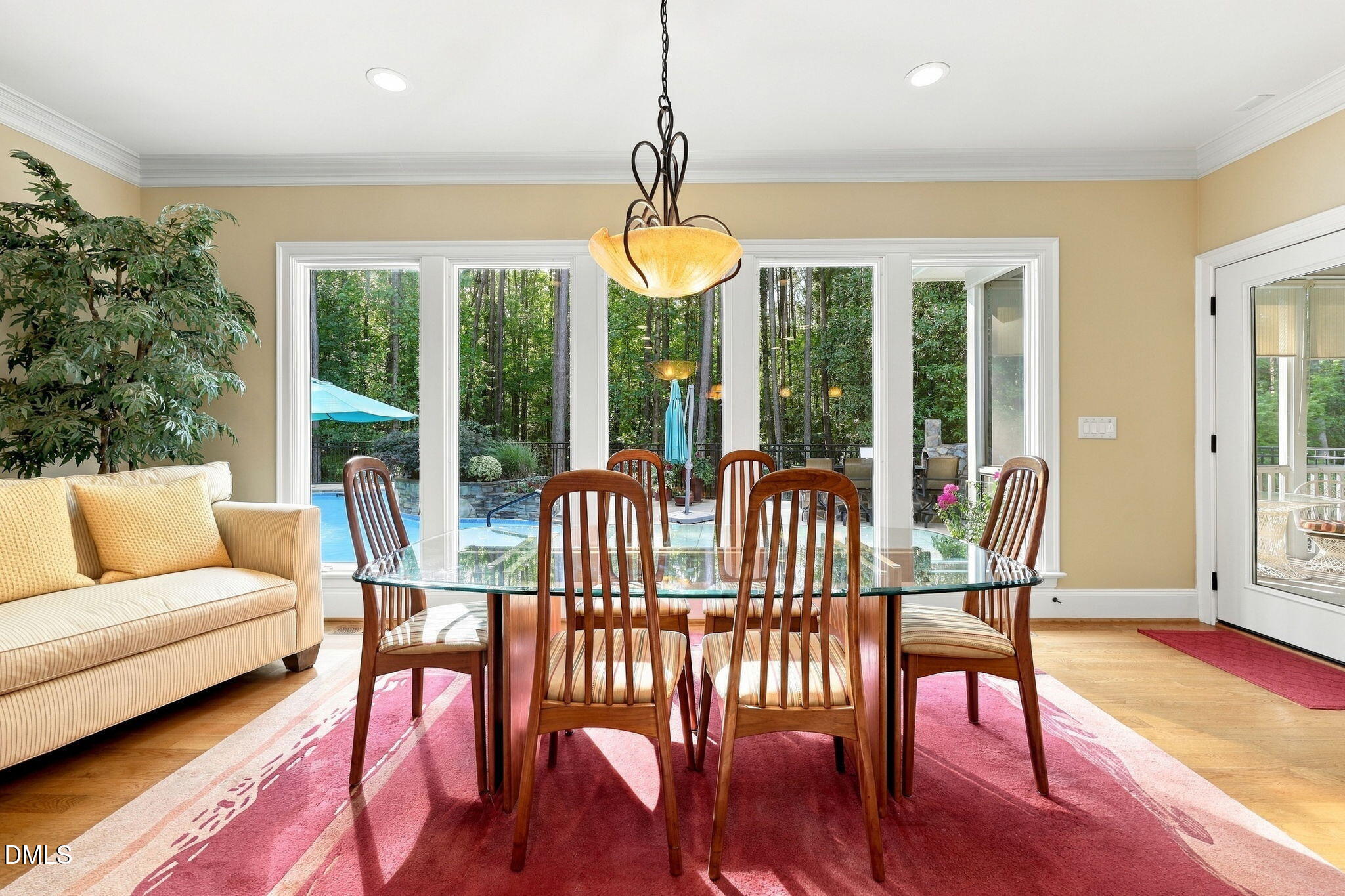 main property photo 19