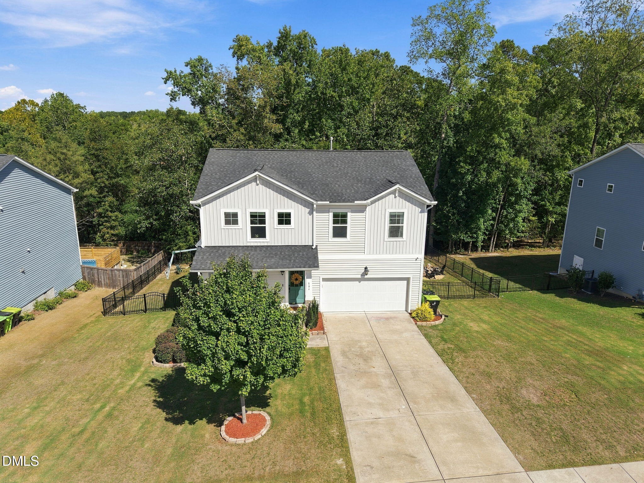 main property photo 41