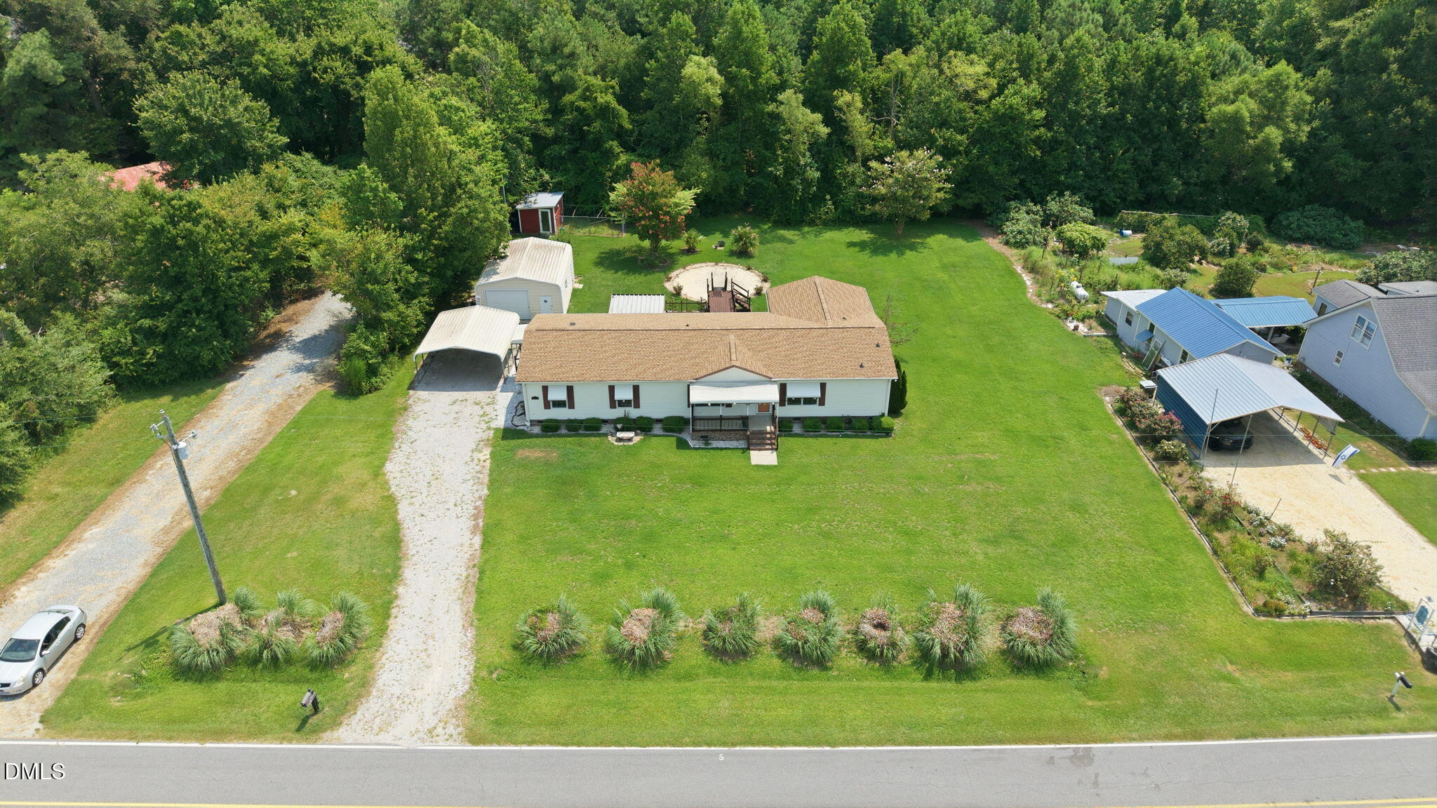 main property photo 14