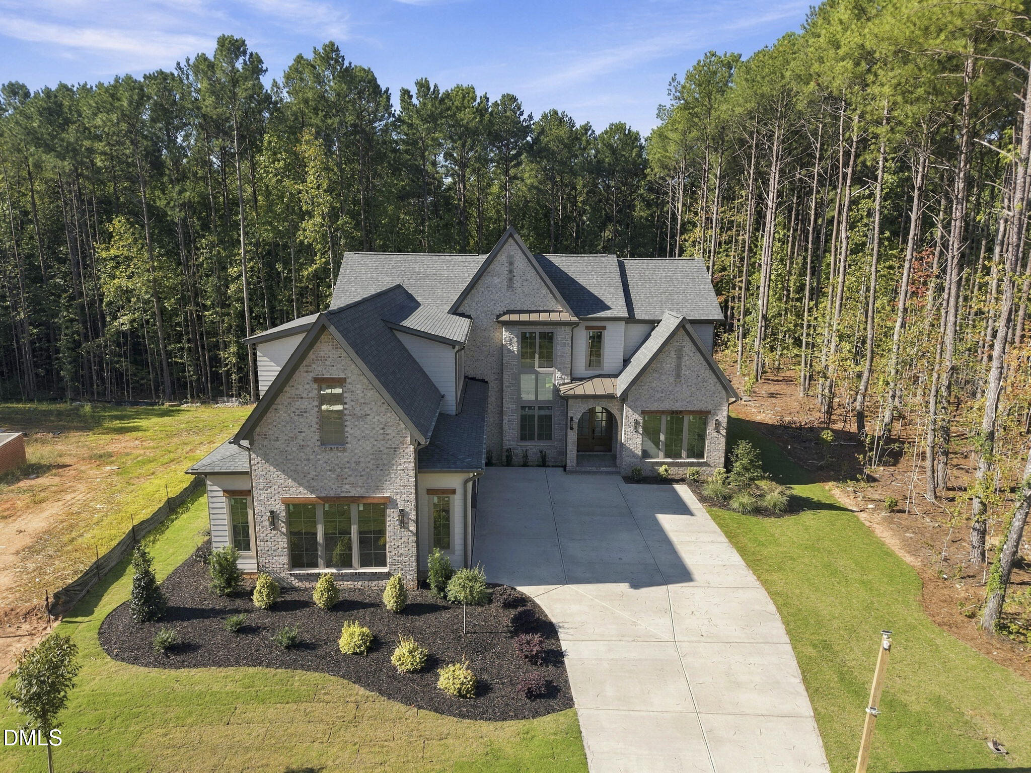 main property photo 50