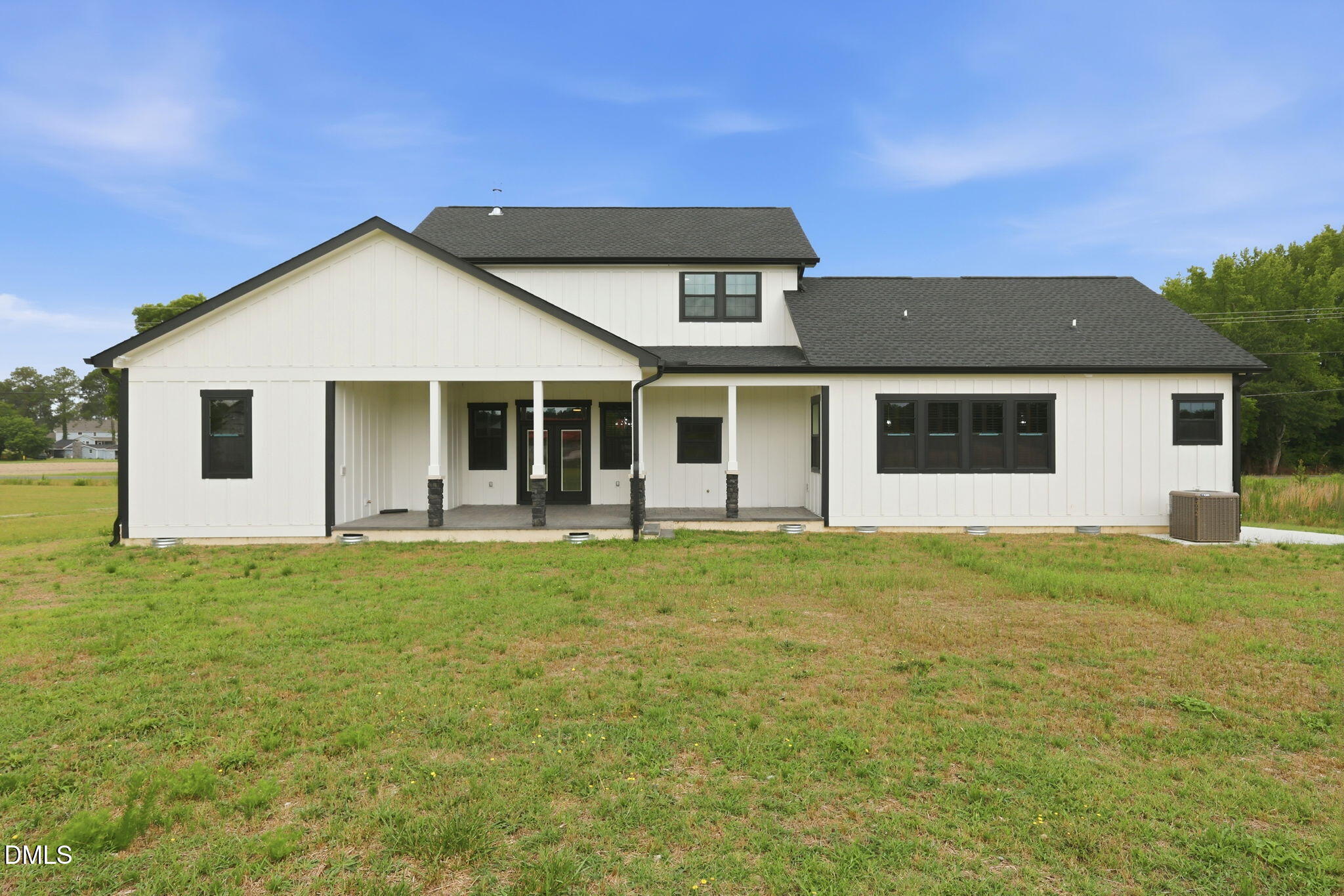 main property photo 34