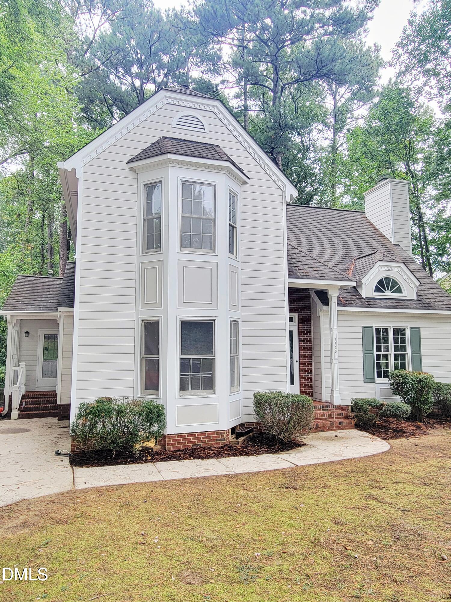 main property photo 1