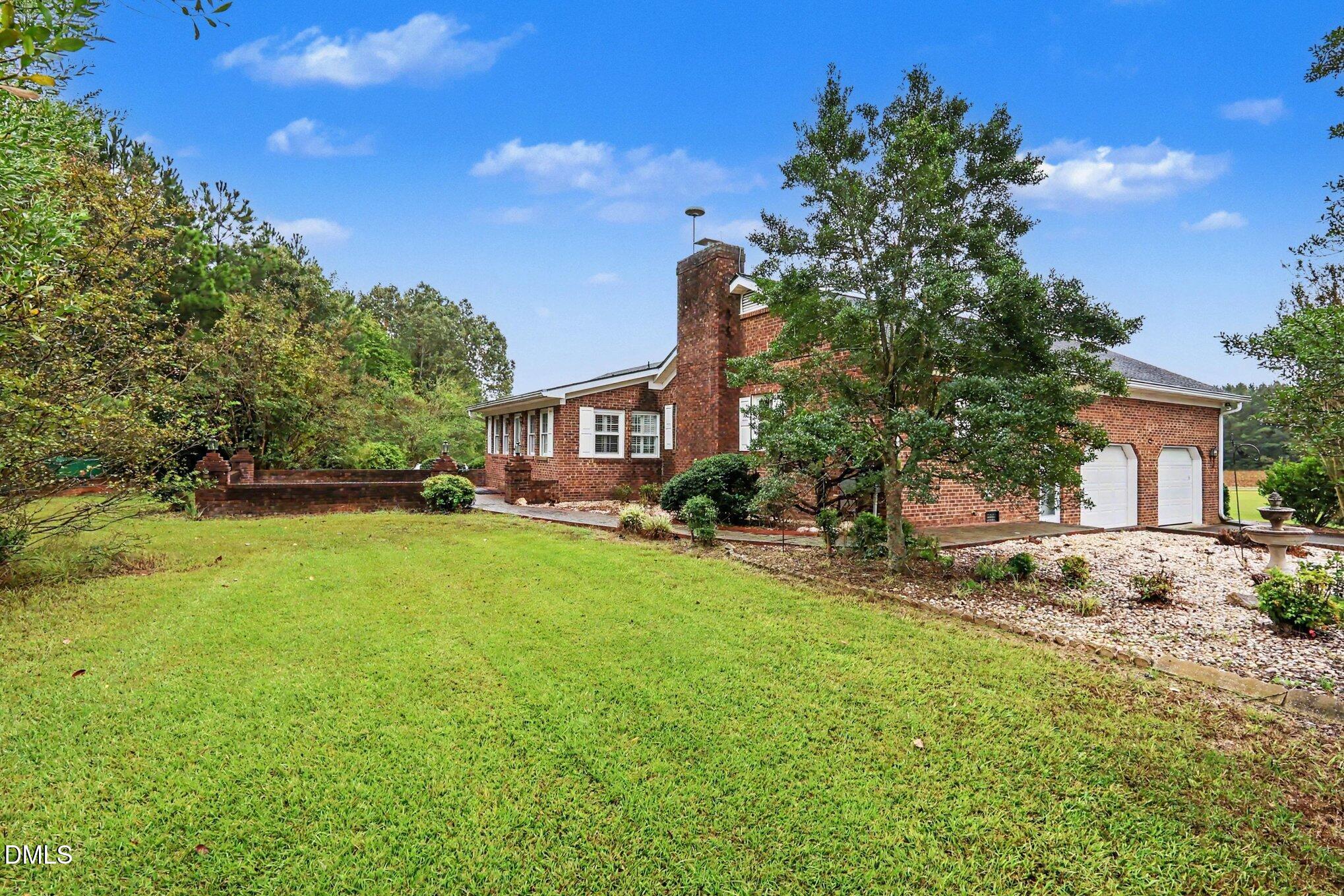 main property photo 25