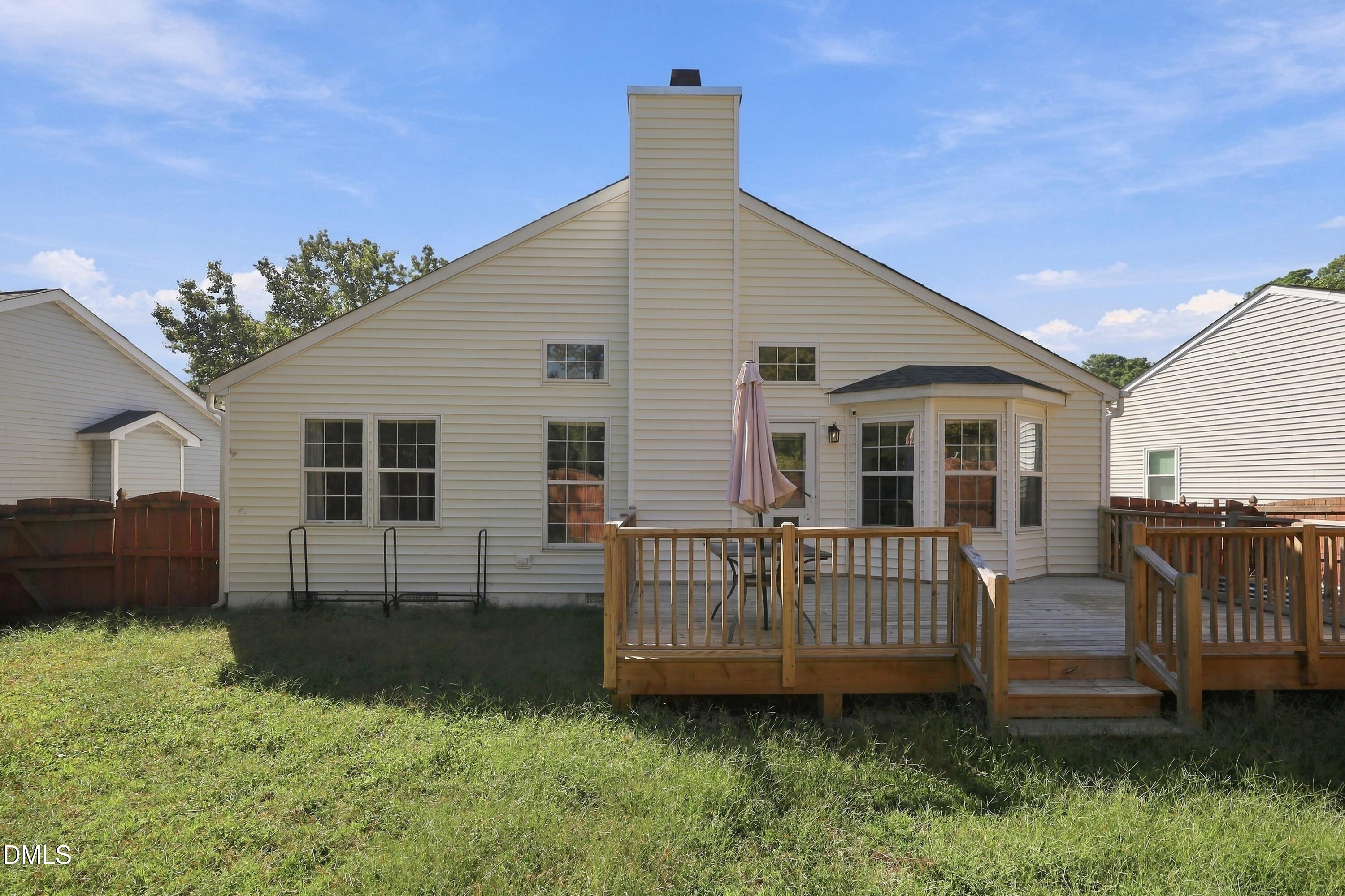 main property photo 22