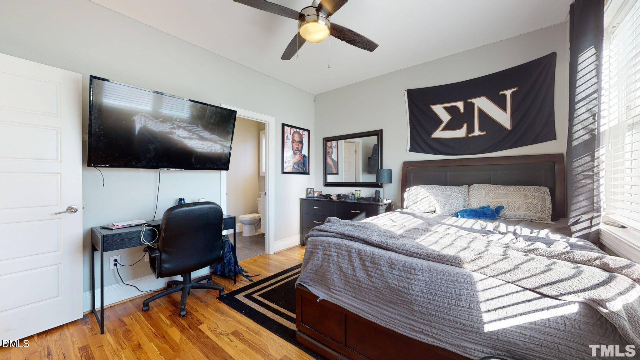 main property photo 14