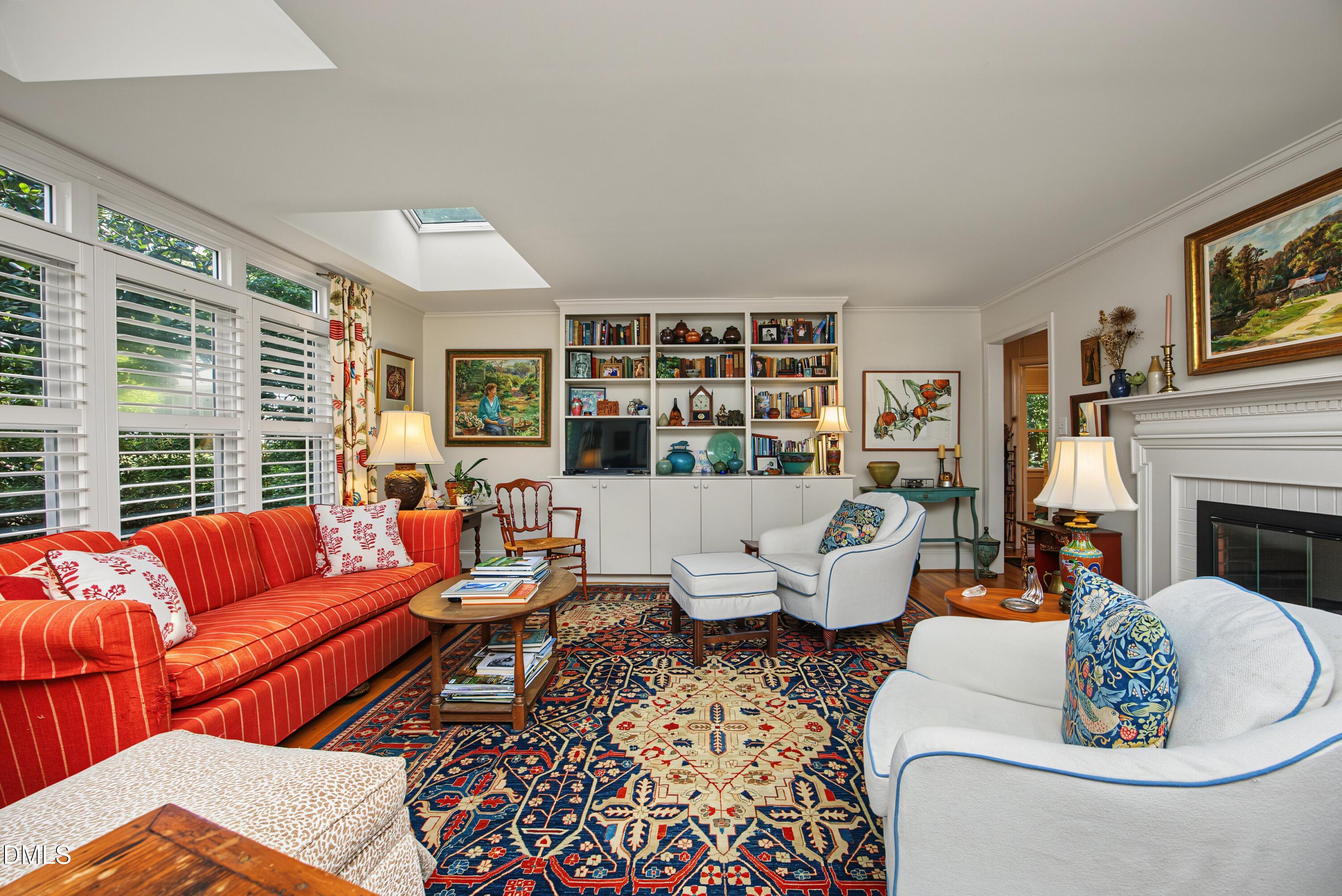 main property photo 8