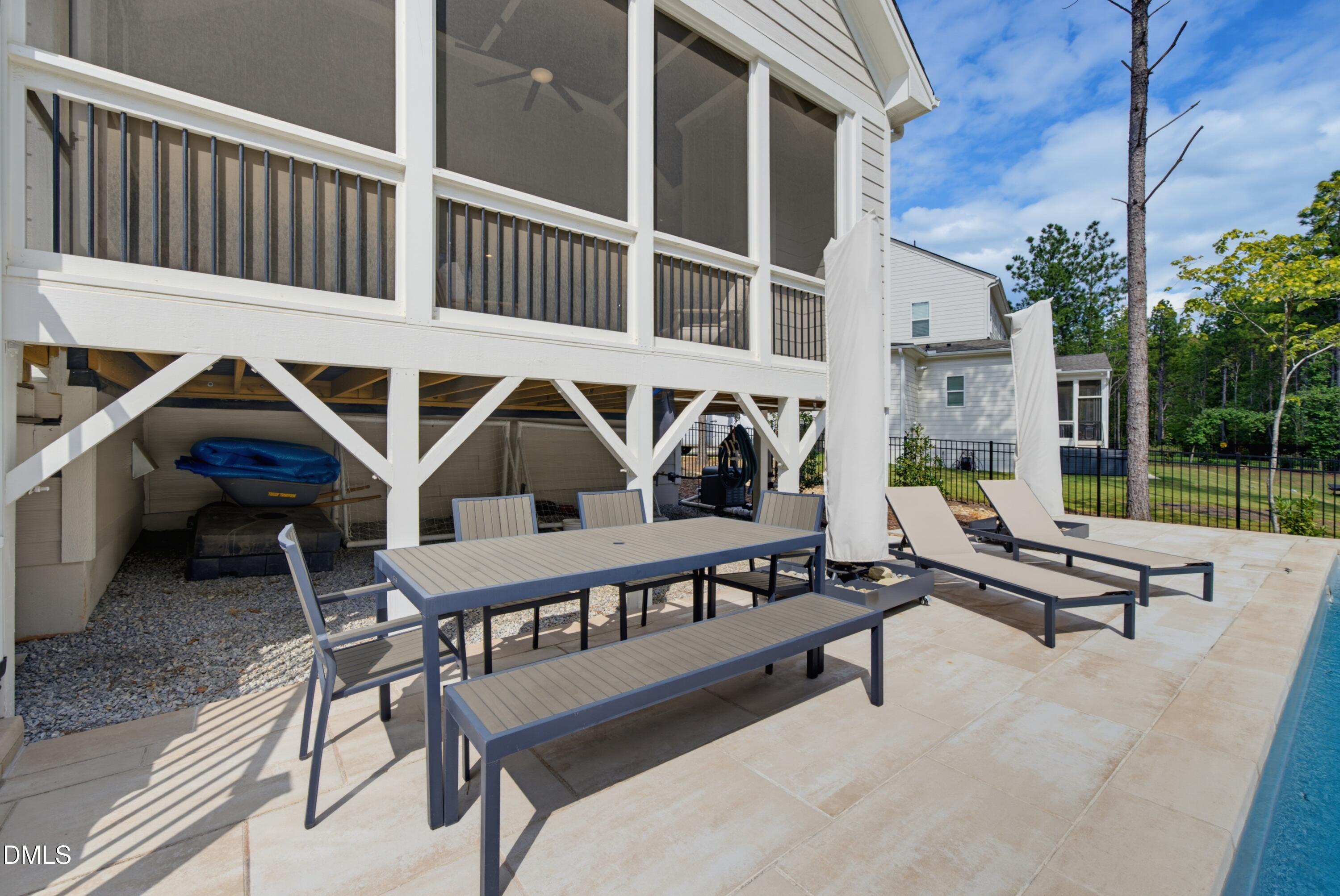 main property photo 68