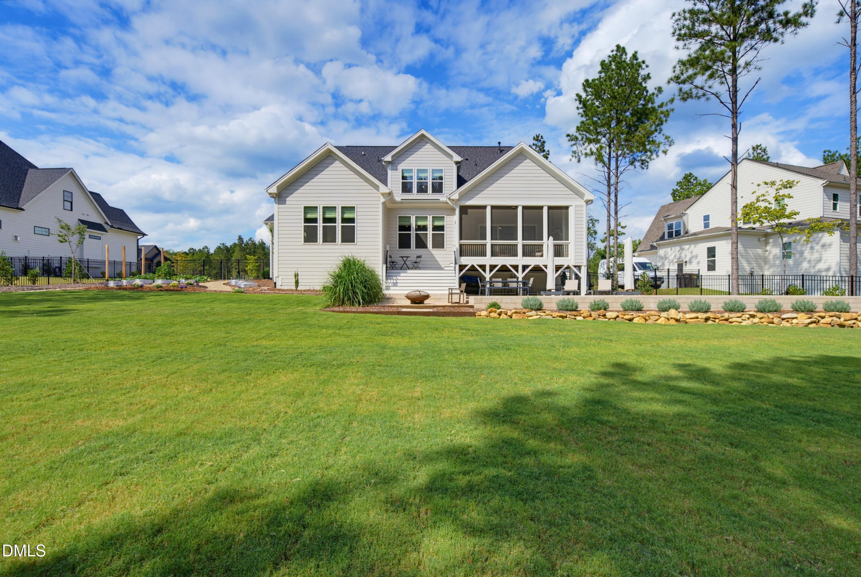 main property photo 75