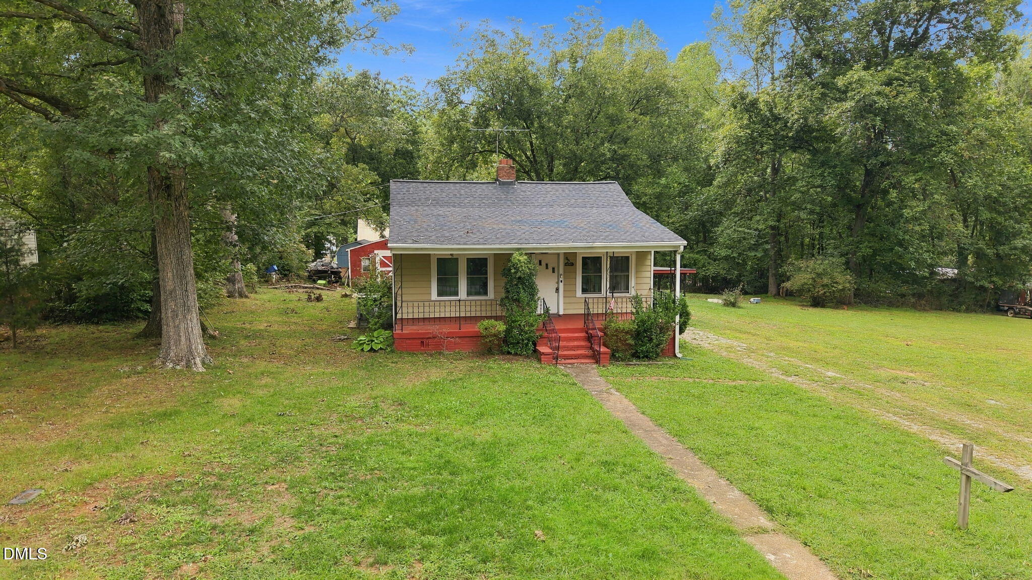 main property photo 26