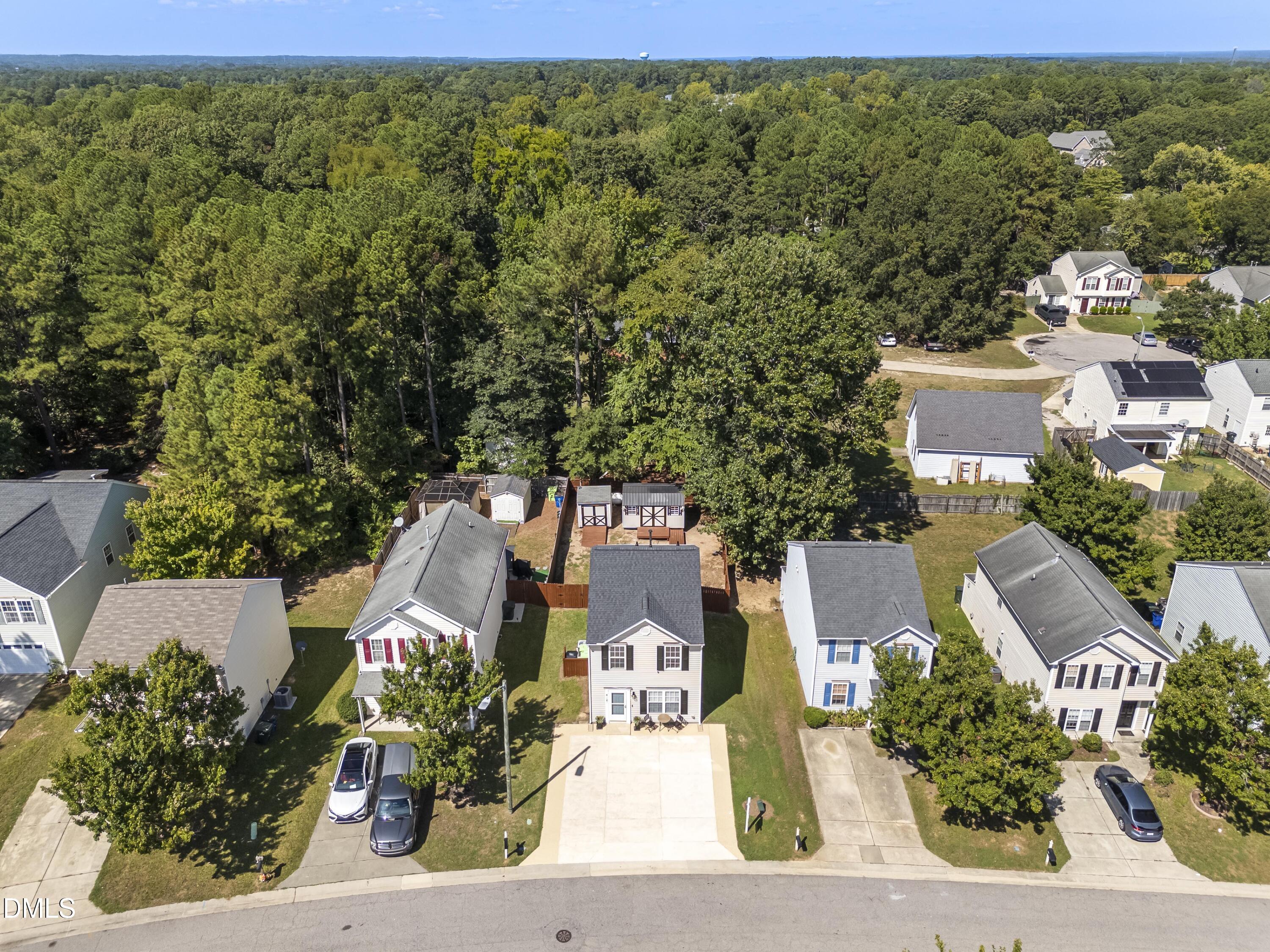 main property photo 30