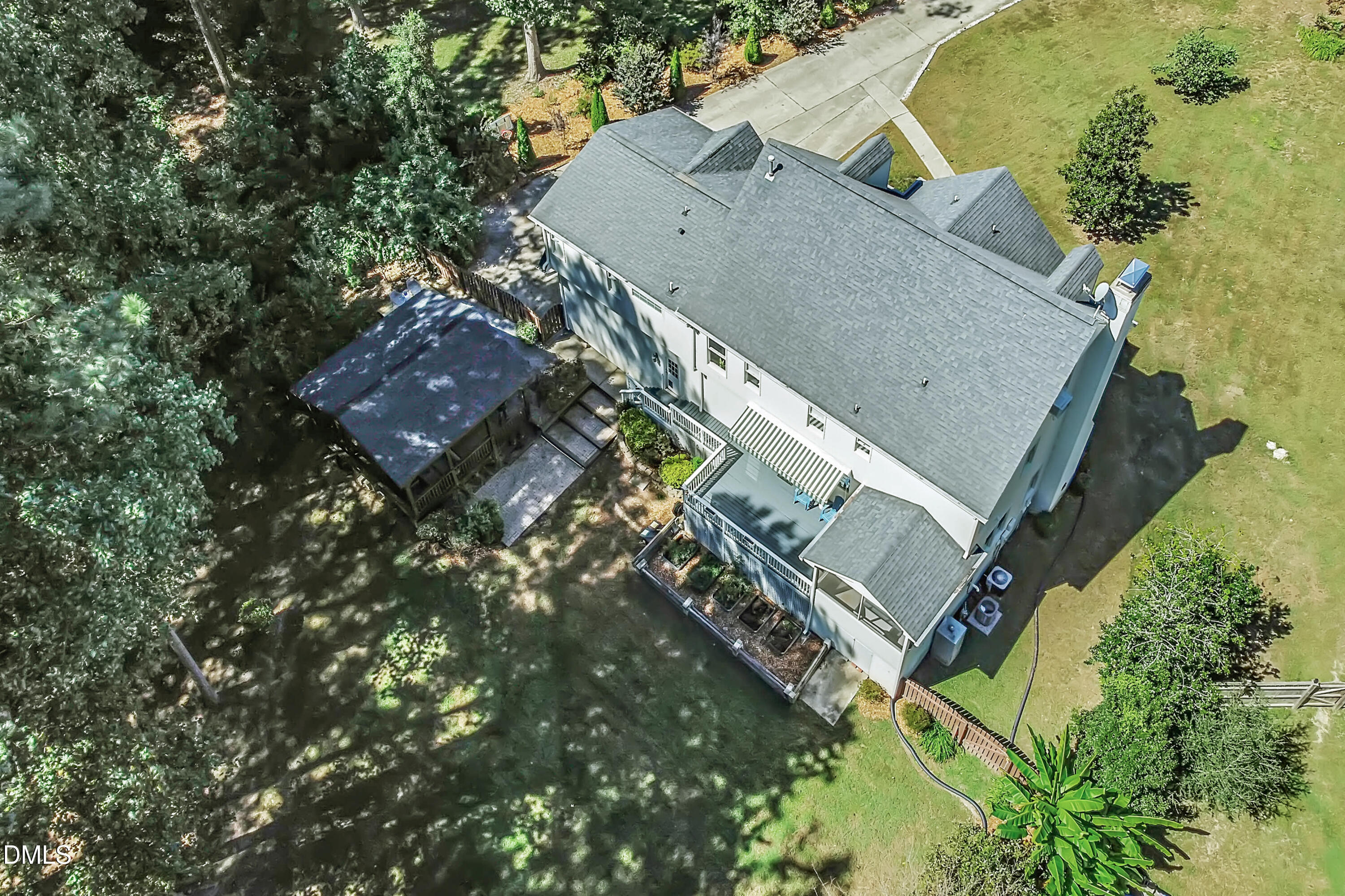 main property photo 64