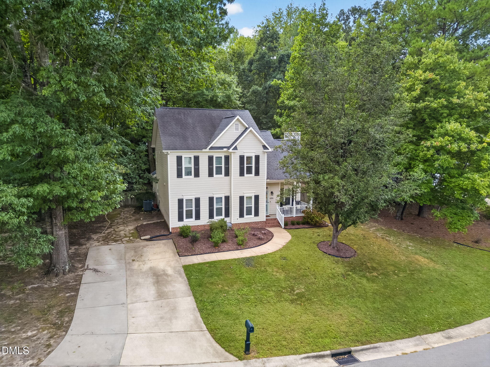 main property photo 39