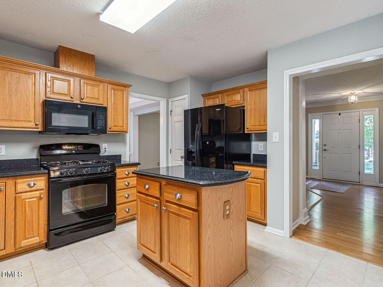main property photo 18