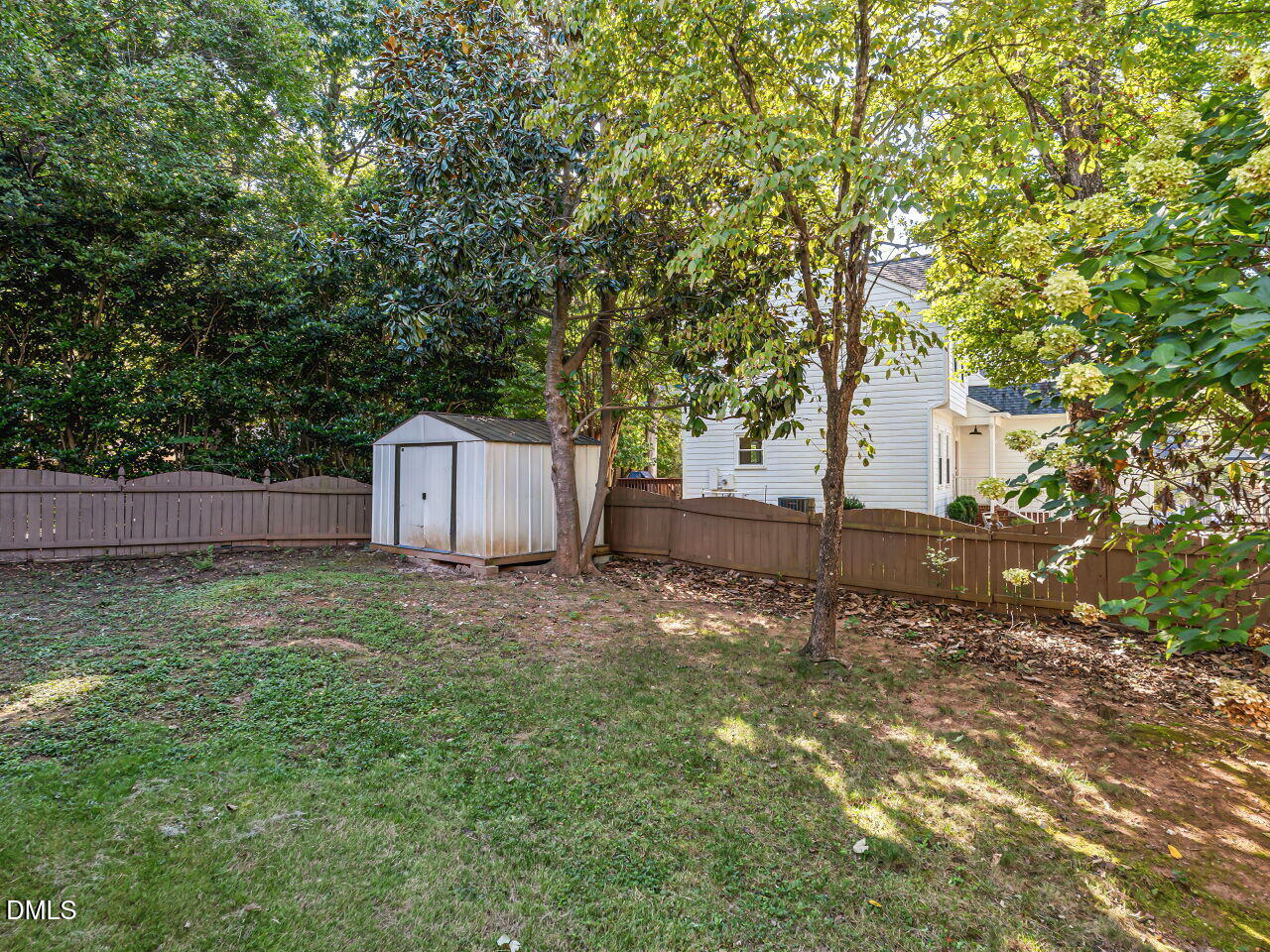 main property photo 43