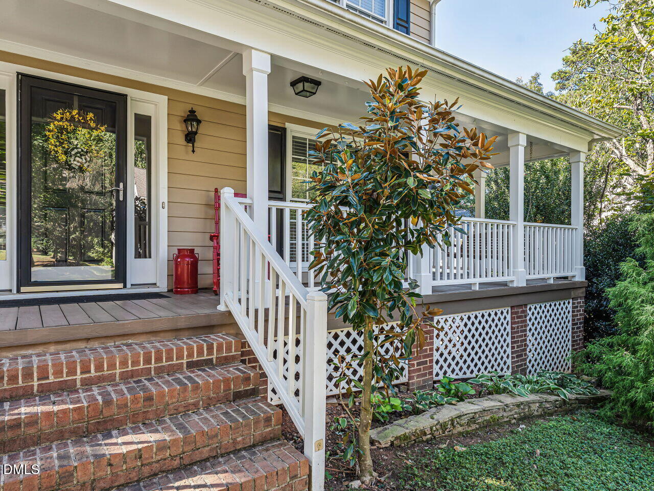 main property photo 5
