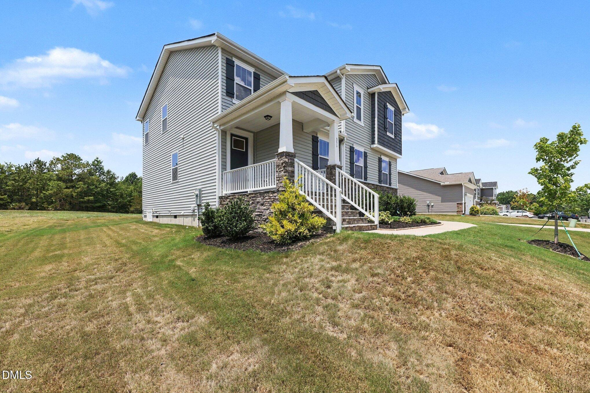 main property photo 2