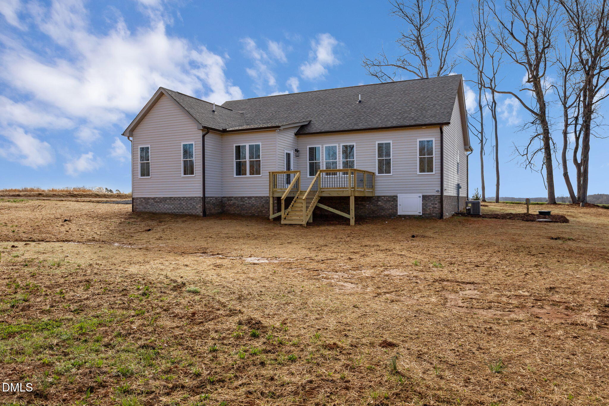 main property photo 35