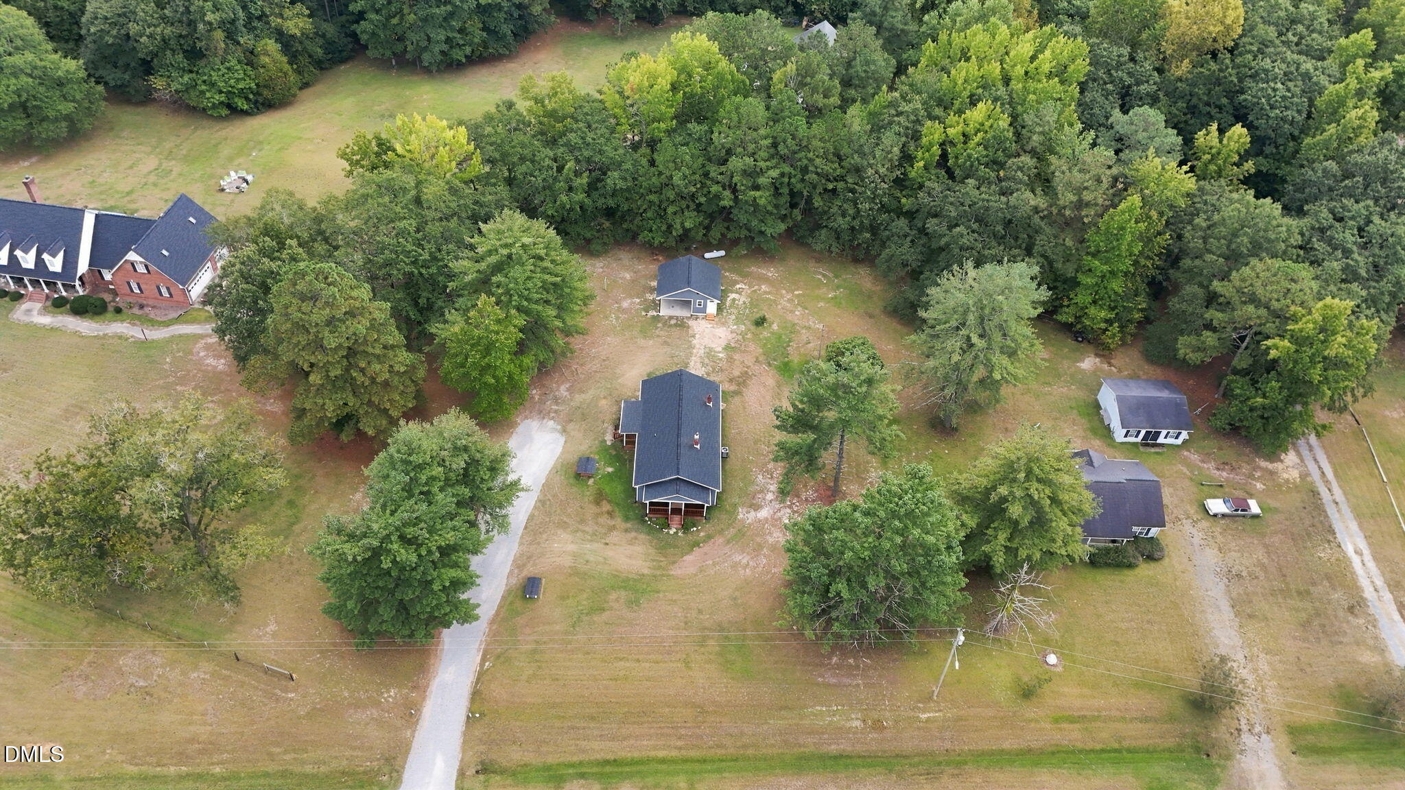 main property photo 27