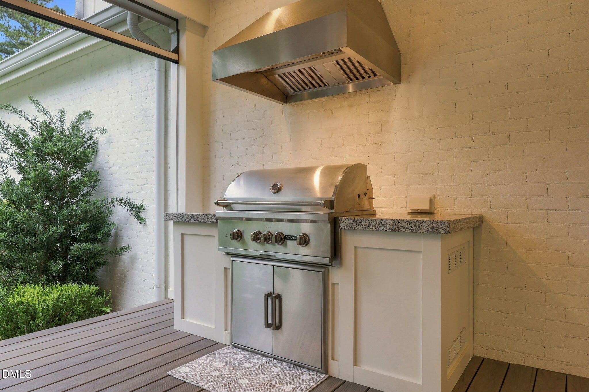 main property photo 49
