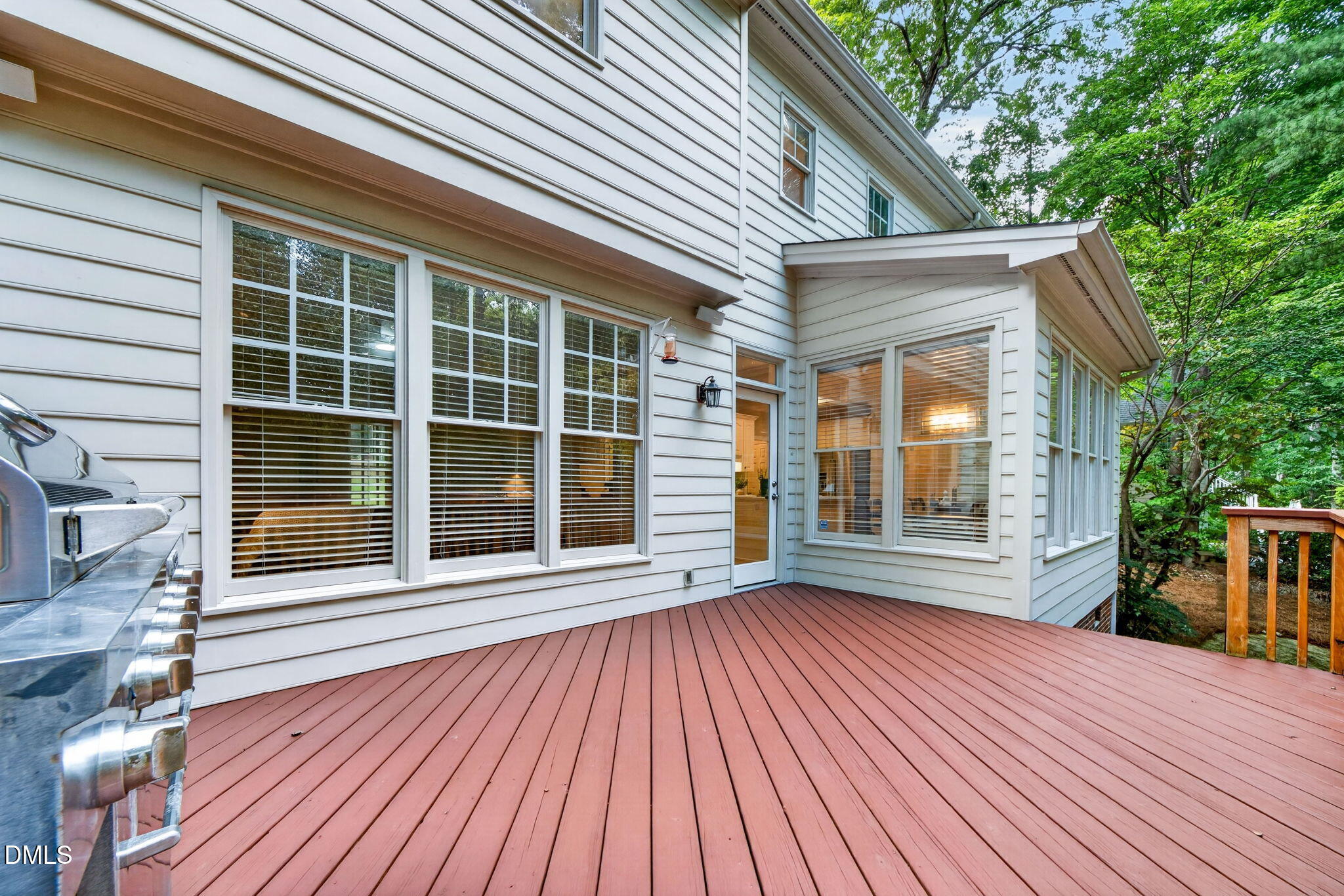 main property photo 45