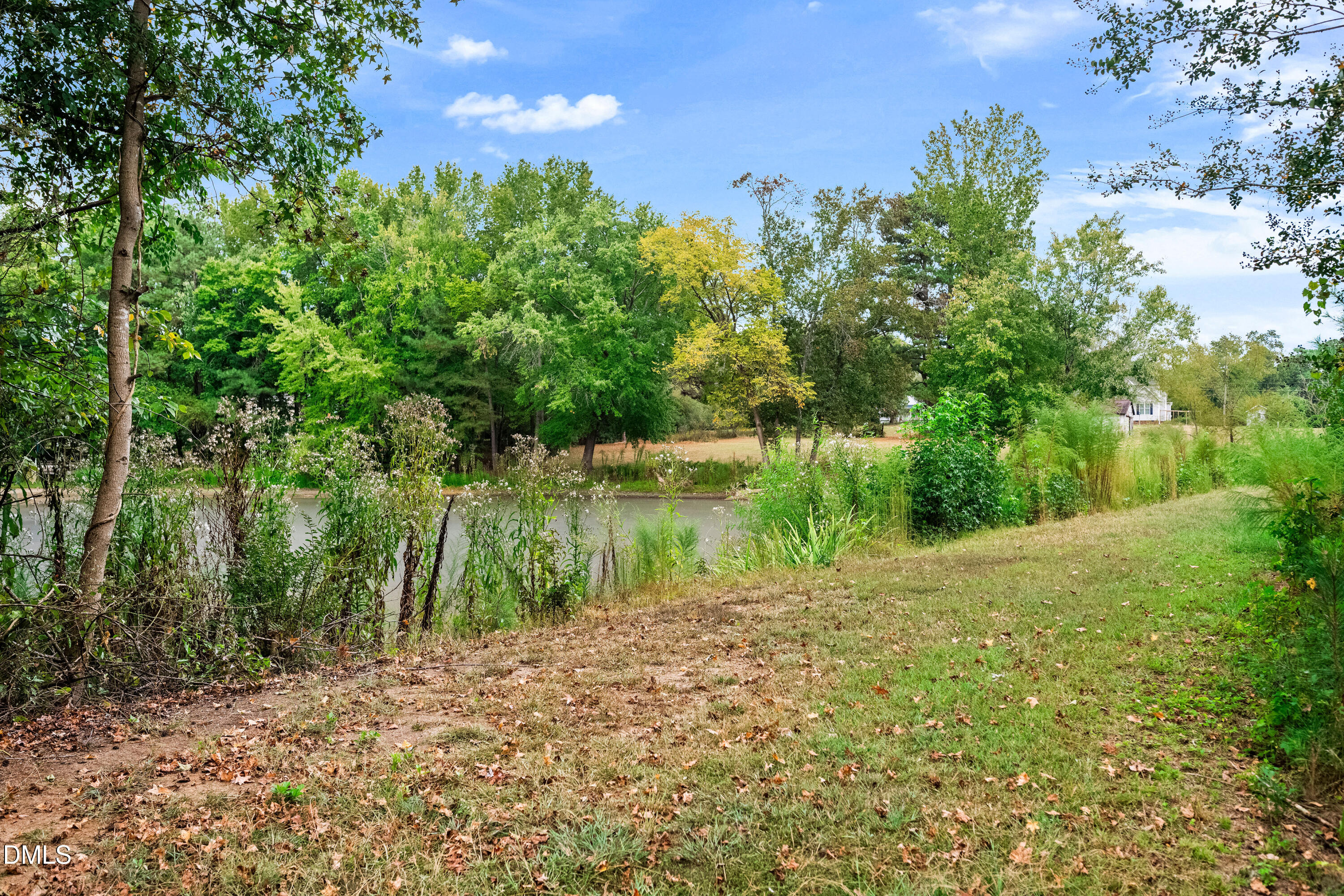 main property photo 34