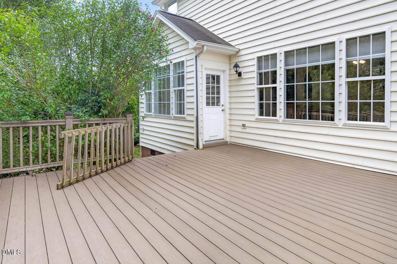 main property photo 70