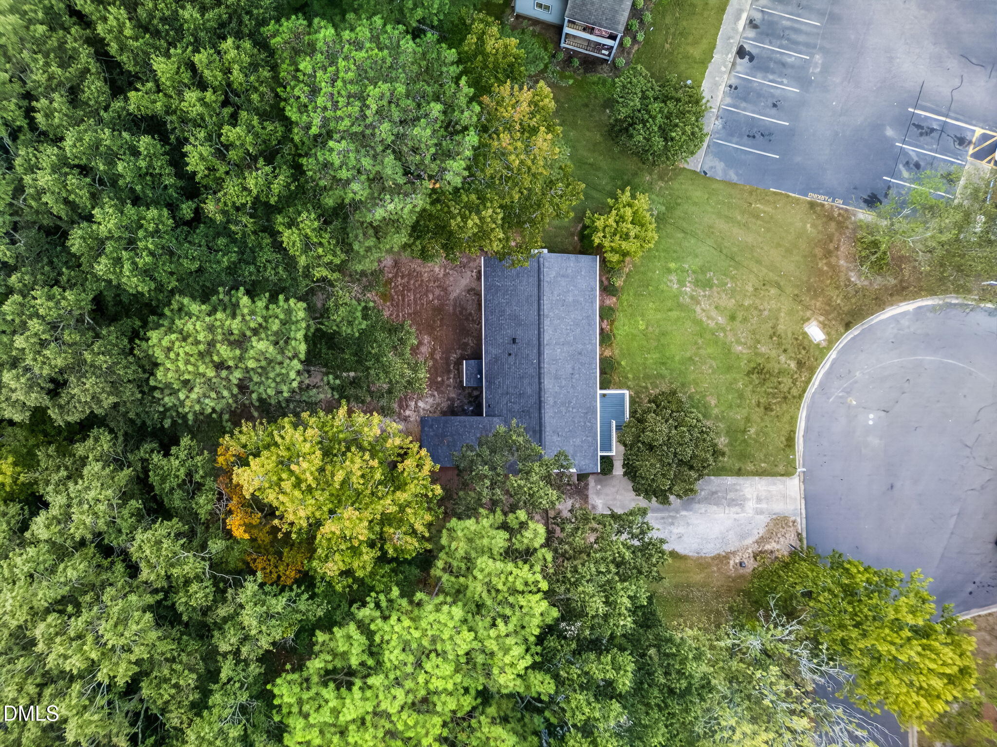 main property photo 39