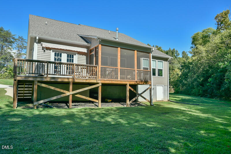 main property photo 48