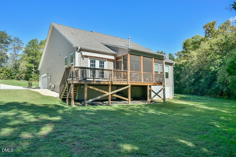main property photo 49