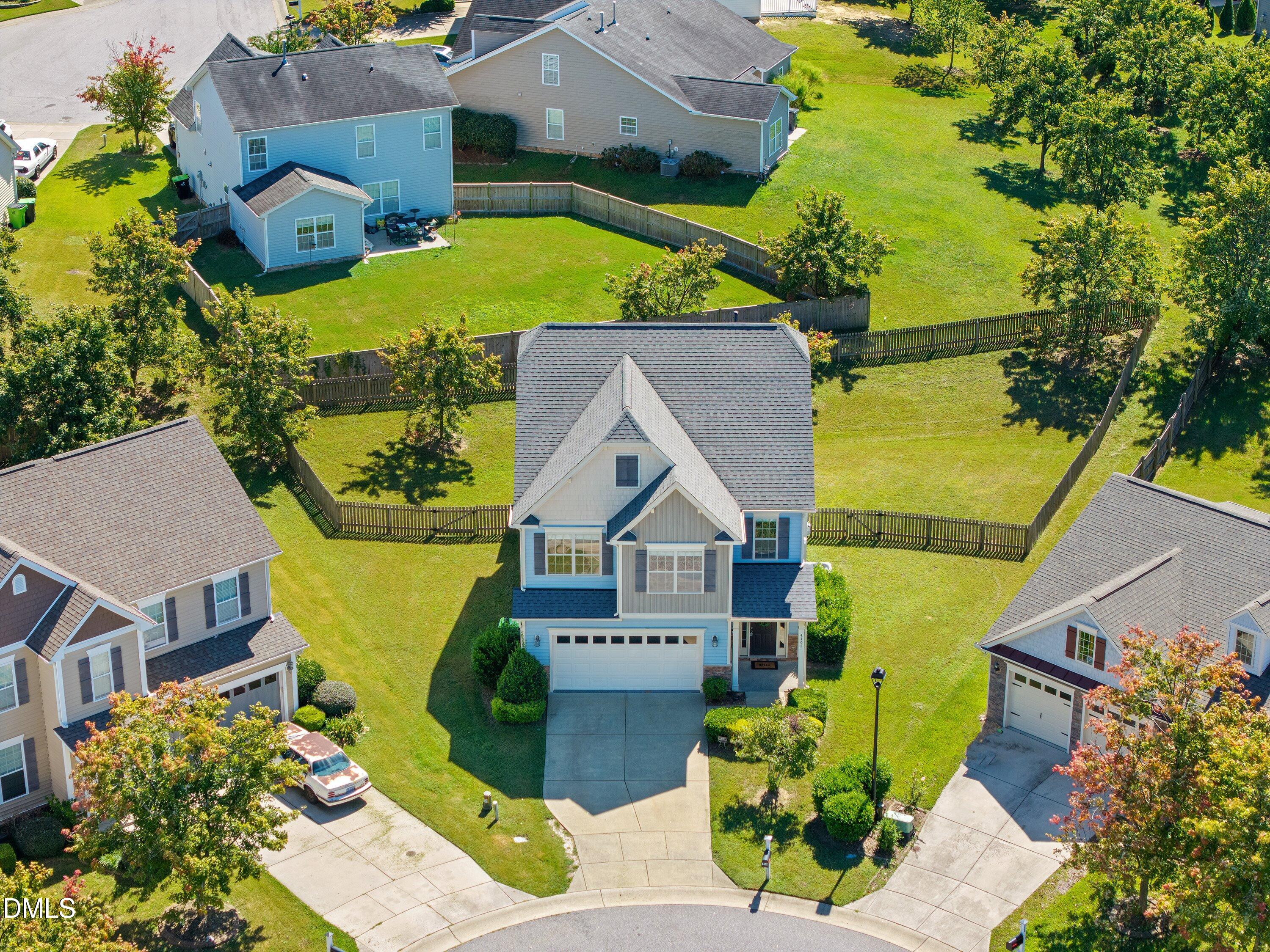 main property photo 50
