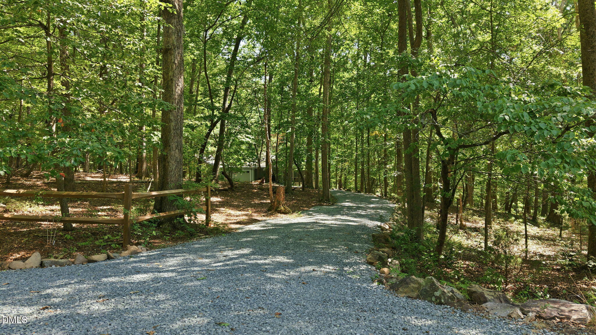 main property photo 78