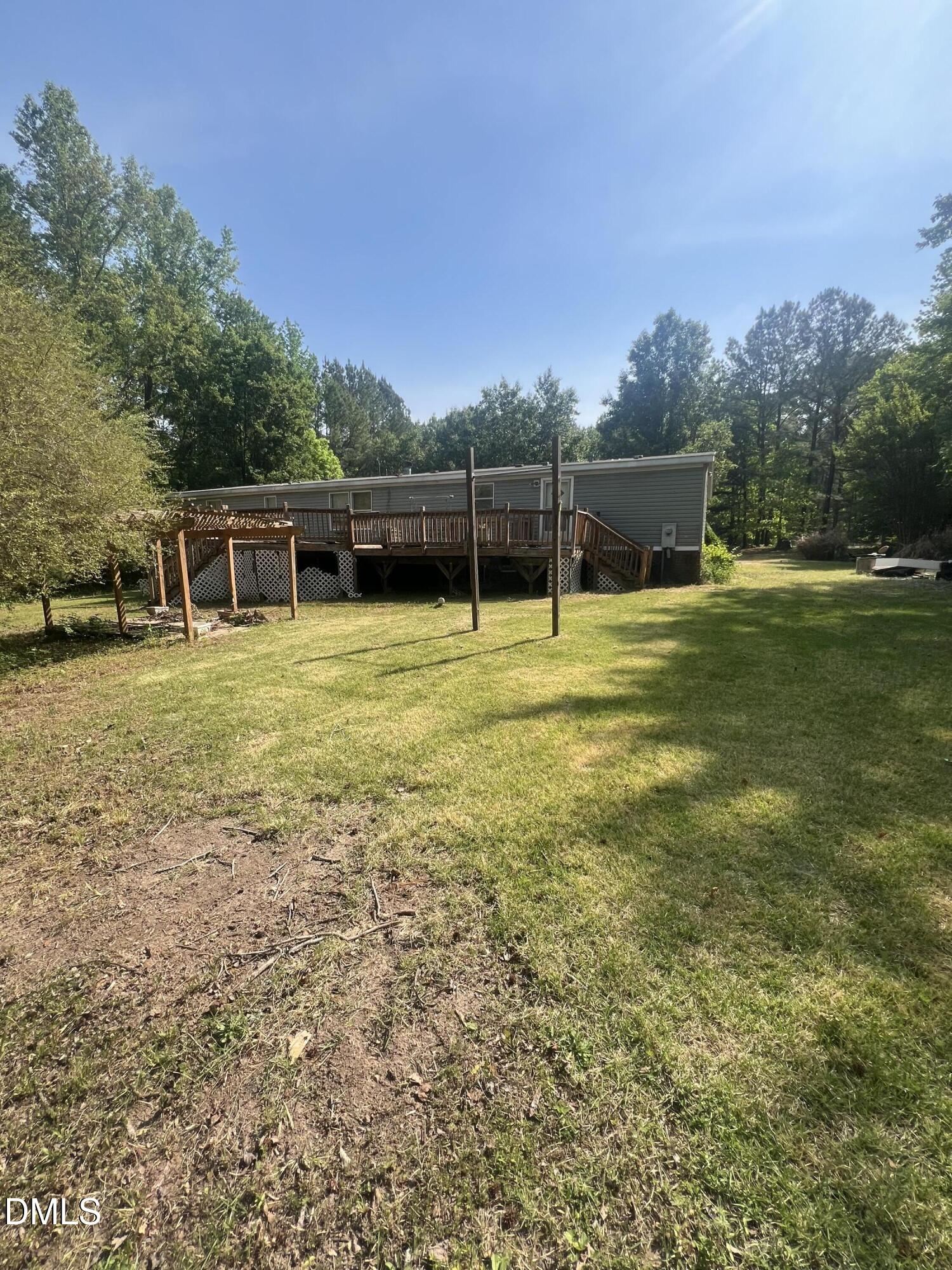 main property photo 3