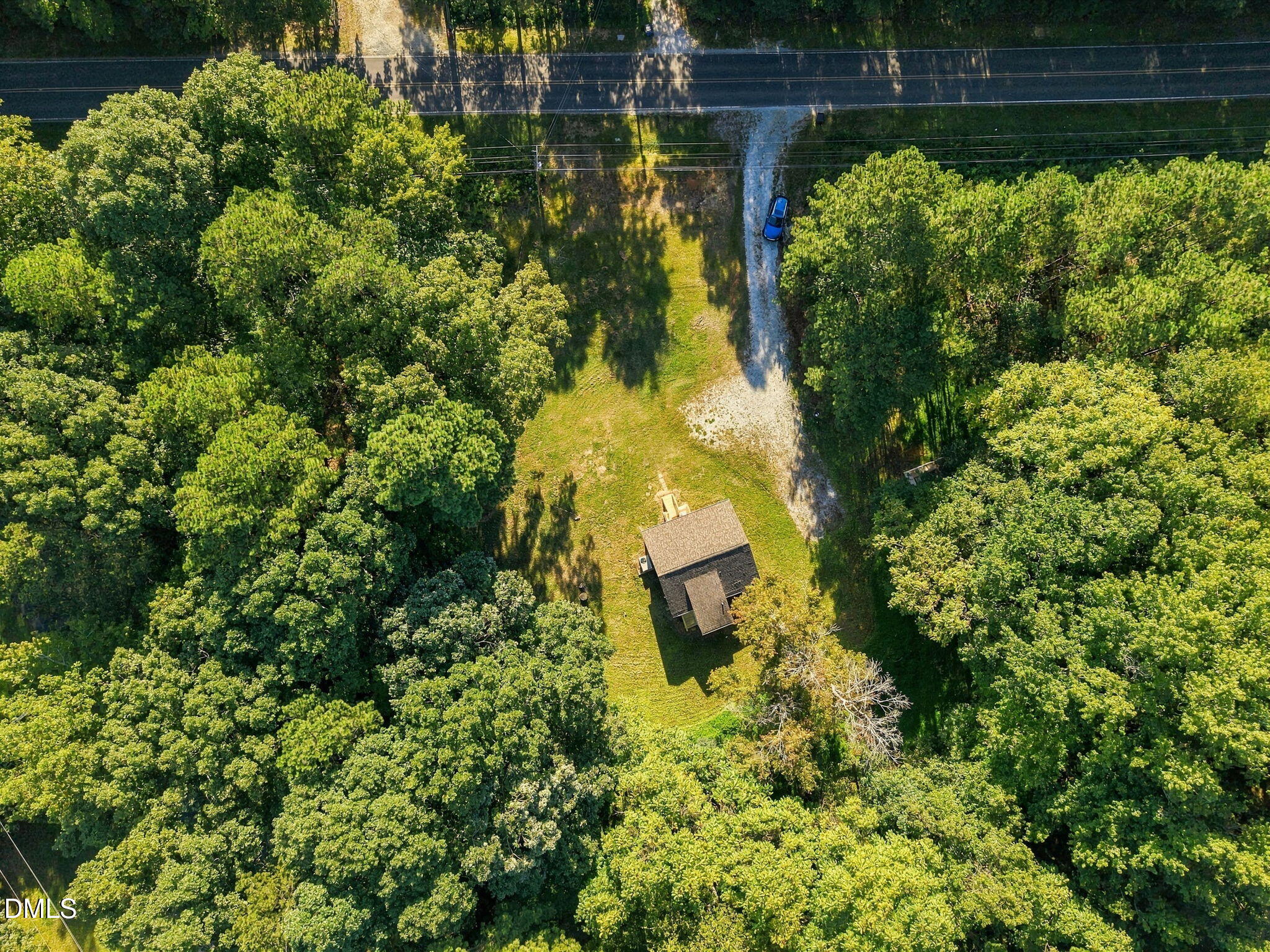 main property photo 4