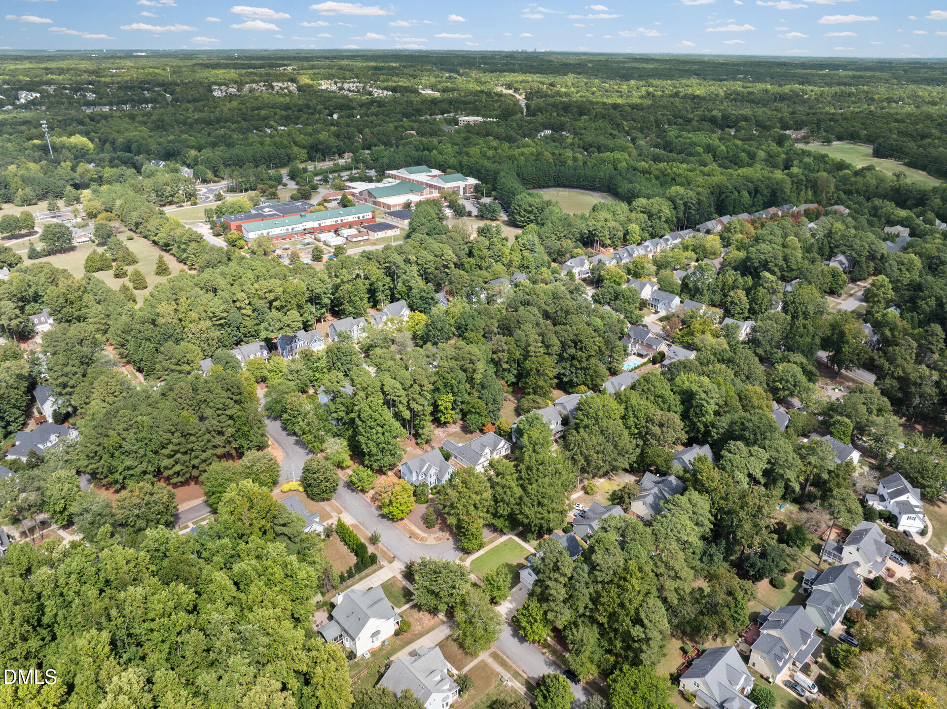 main property photo 40