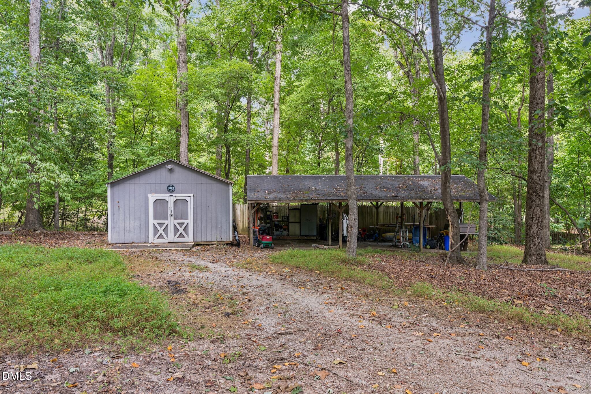 main property photo 26