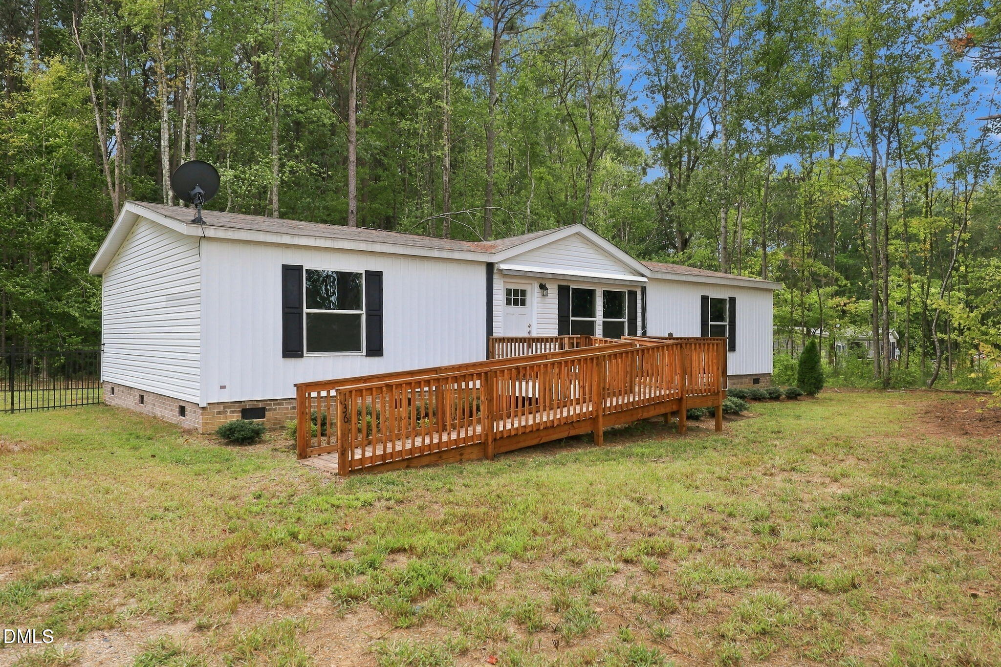 main property photo 57