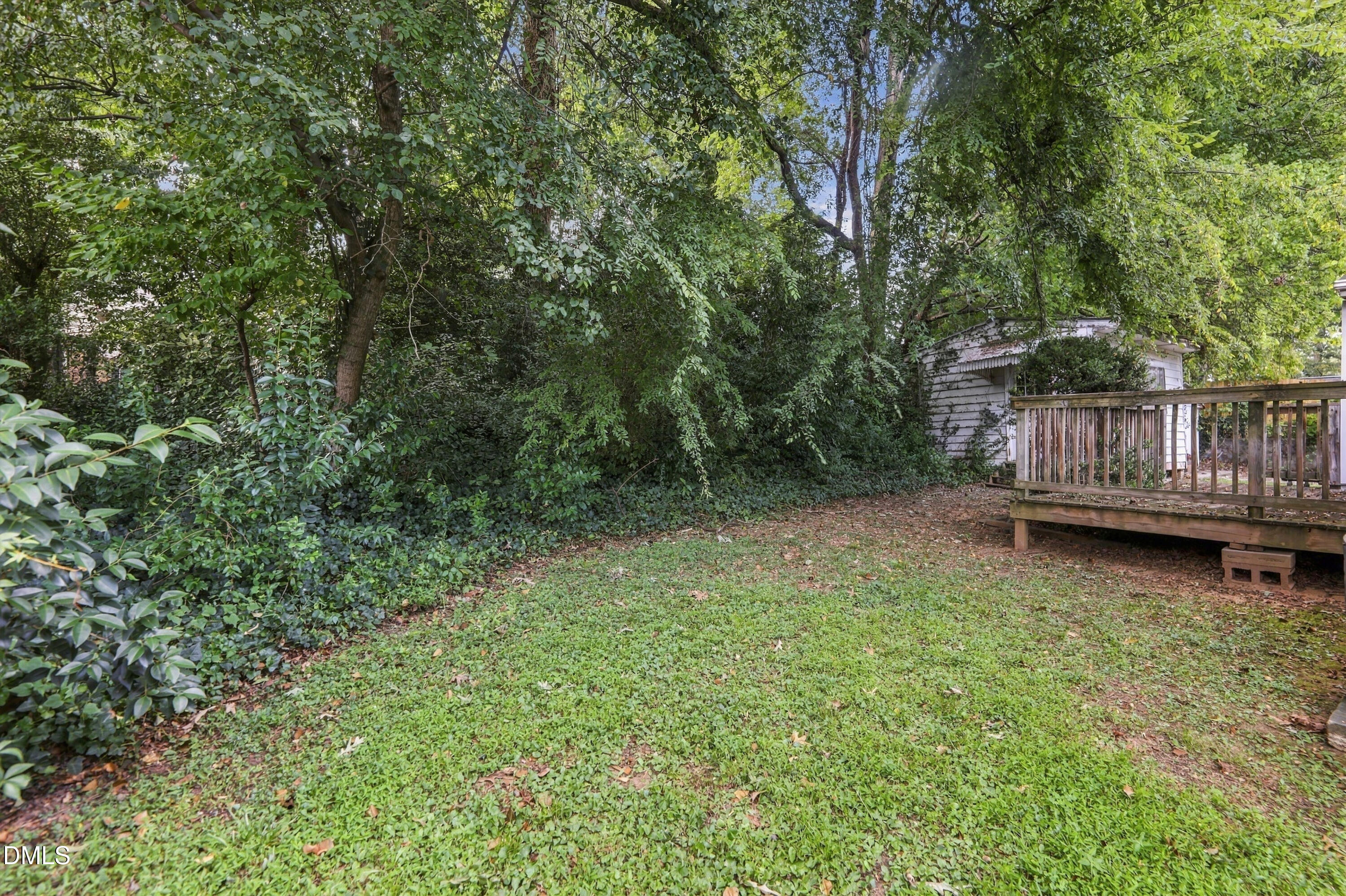 main property photo 30
