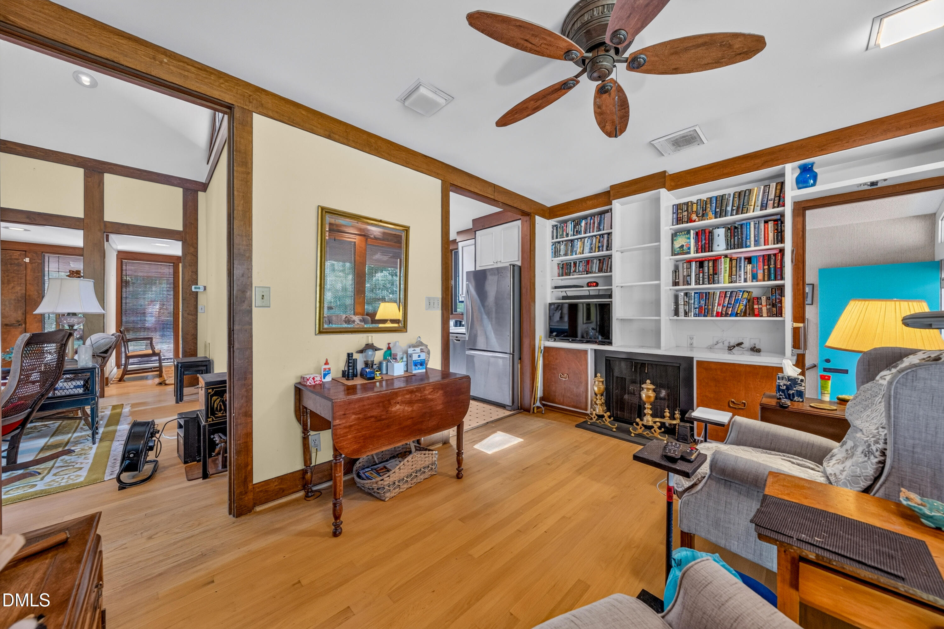 main property photo 12